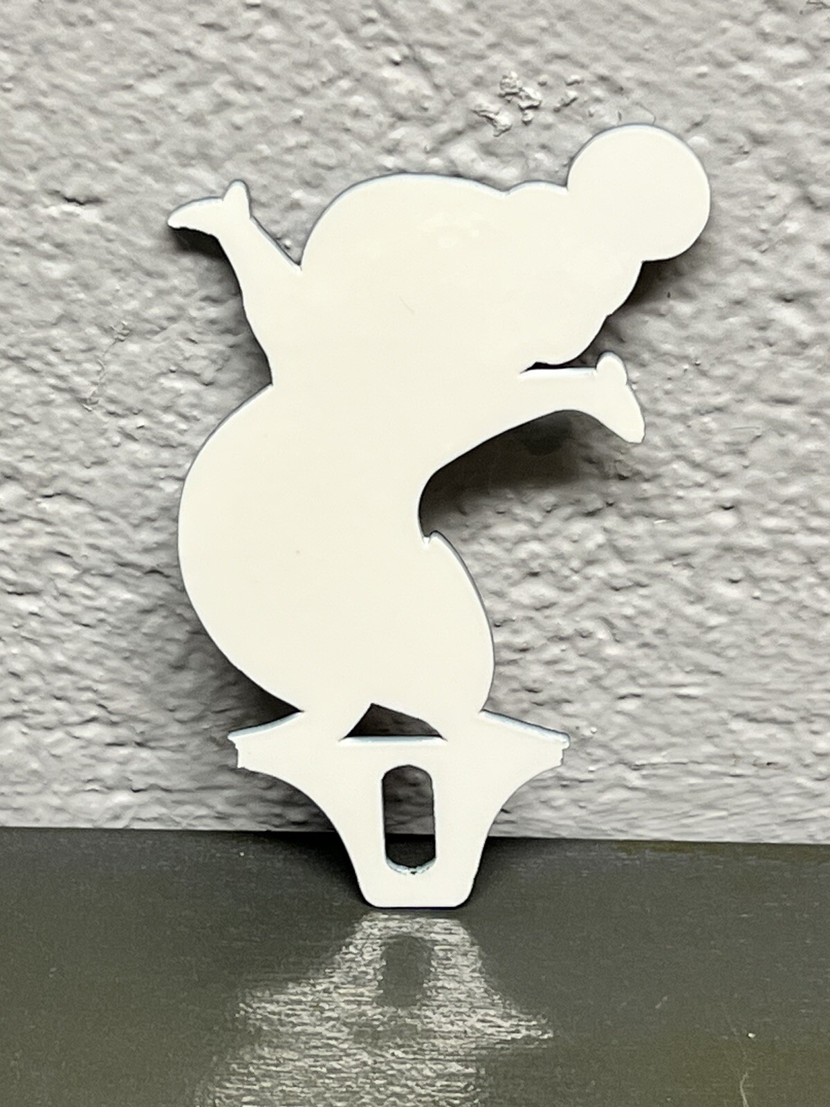 Chilly Willy Metal Plate Topper Sign Cartoon Character Tv Show Penguin Gas Oil