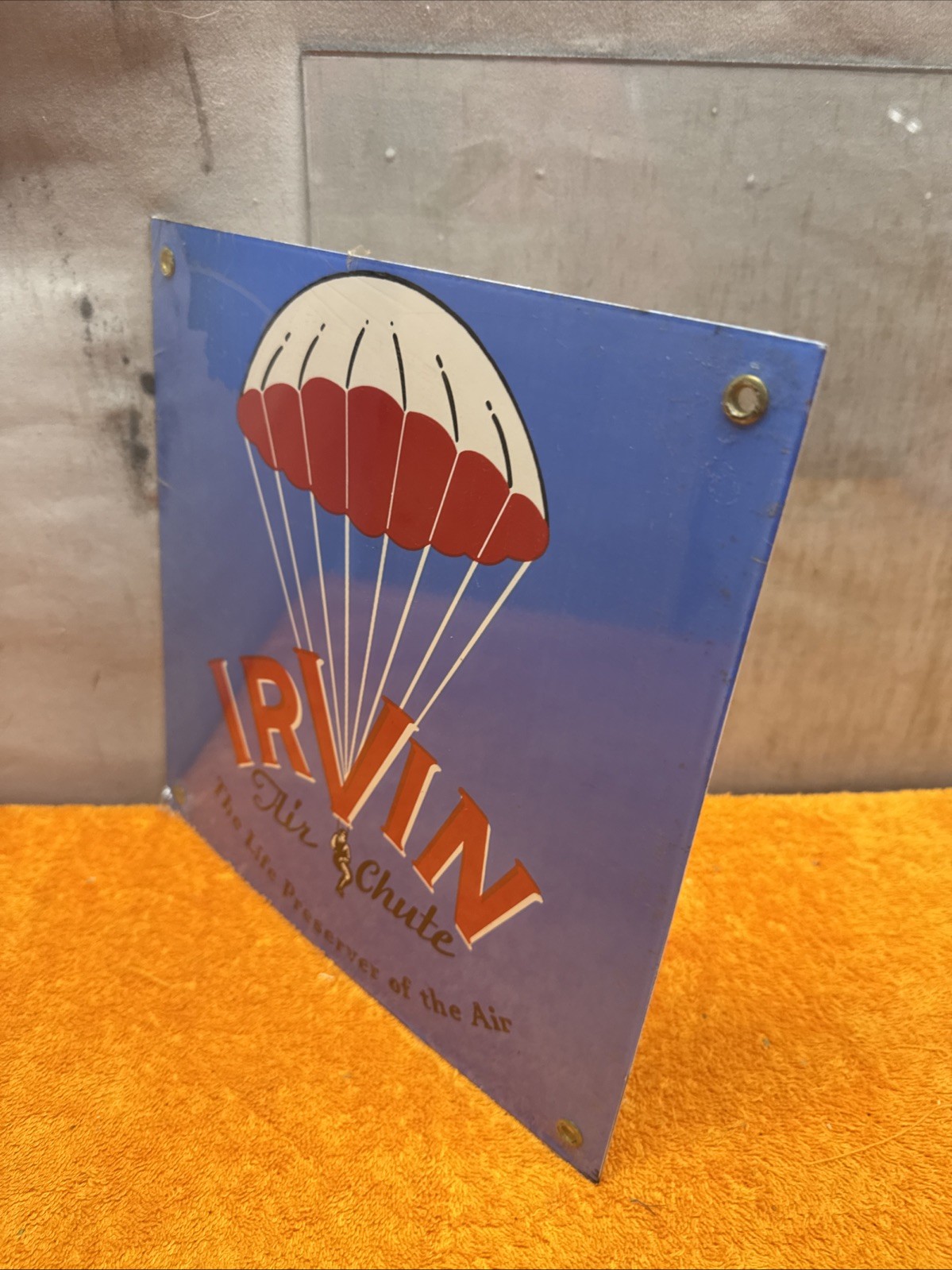 Box18 ^#4 Vintage NOS Porcelain Enameled Metal IRVIN Air Chute 10”x10”