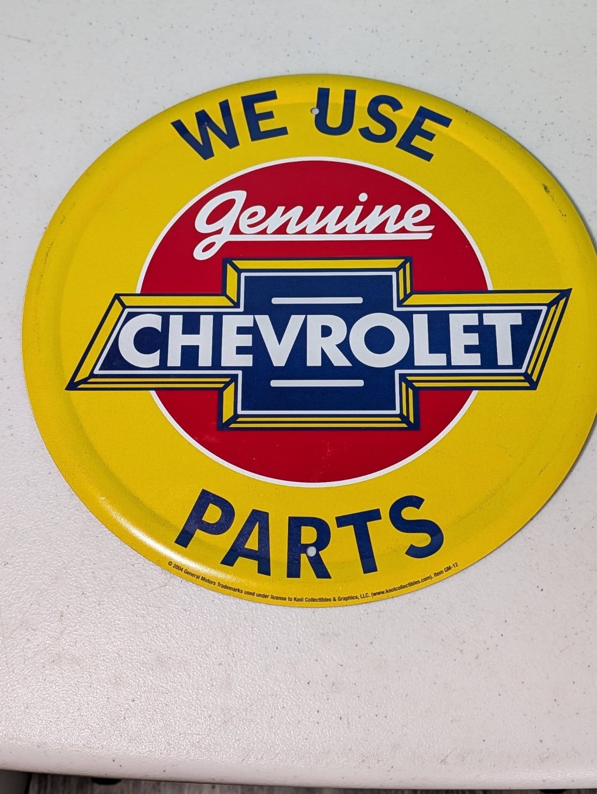Vintage Kool Collectibles General Motors Tin Sign 2004 GM-12 Chevrolet Sign