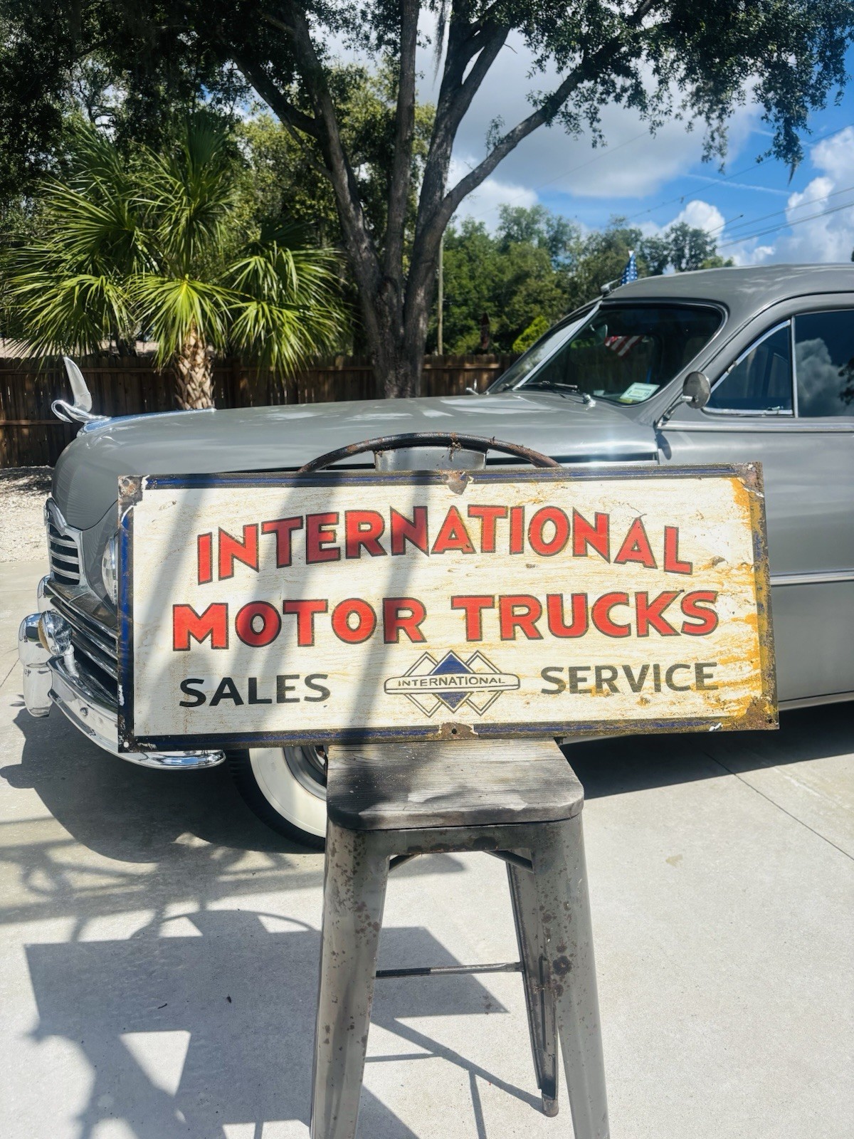International Trucks Porcelain Advertising Sign 36 Inches