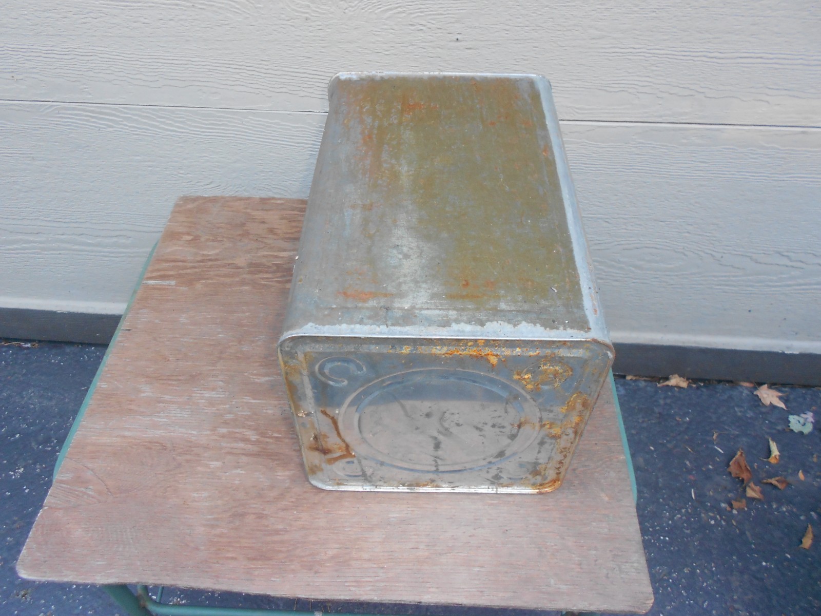 VINTAGE ROGERSOL SQUARE METAL CONTAINER CHICAGO ILLINOIS 9 x 9 x 13 in -P 6