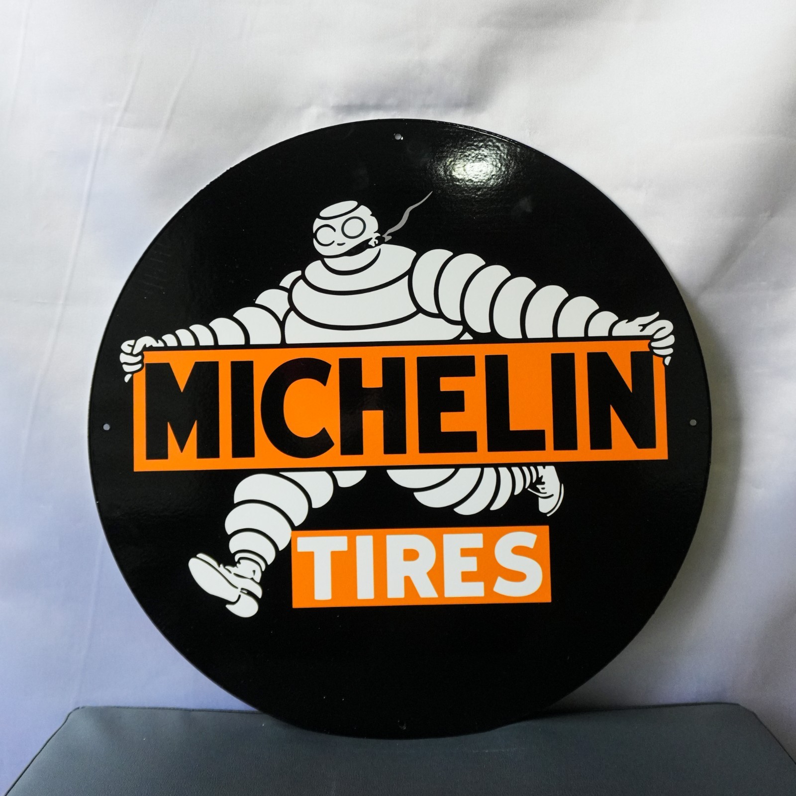 Michelin Tires – Bibendum Running Edition Metal Sign – 50 cm (19.7”)