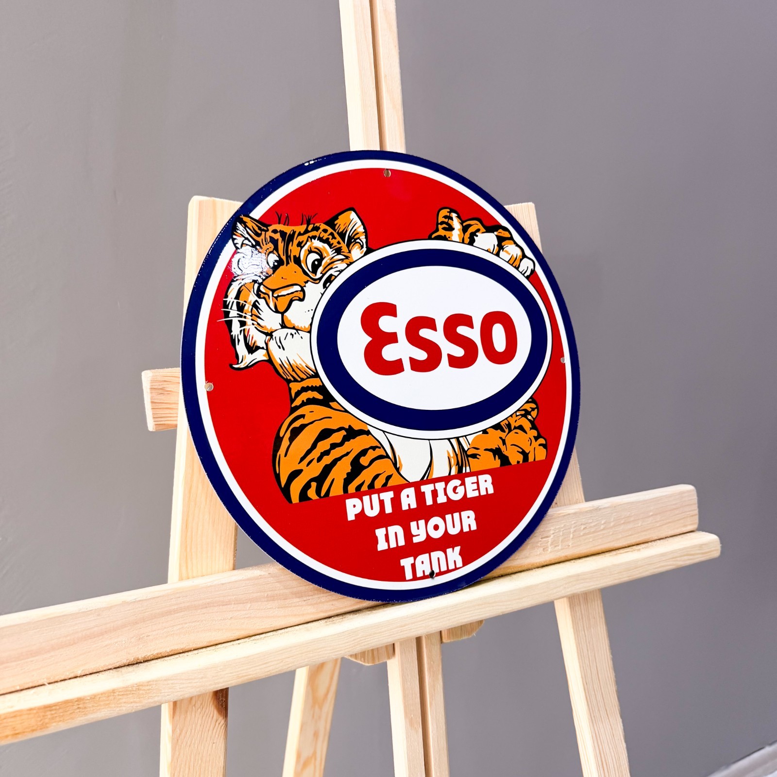 Esso Put a Tiger in Your Tank Red Vintage Metal Sign – 30 cm / 11.8”