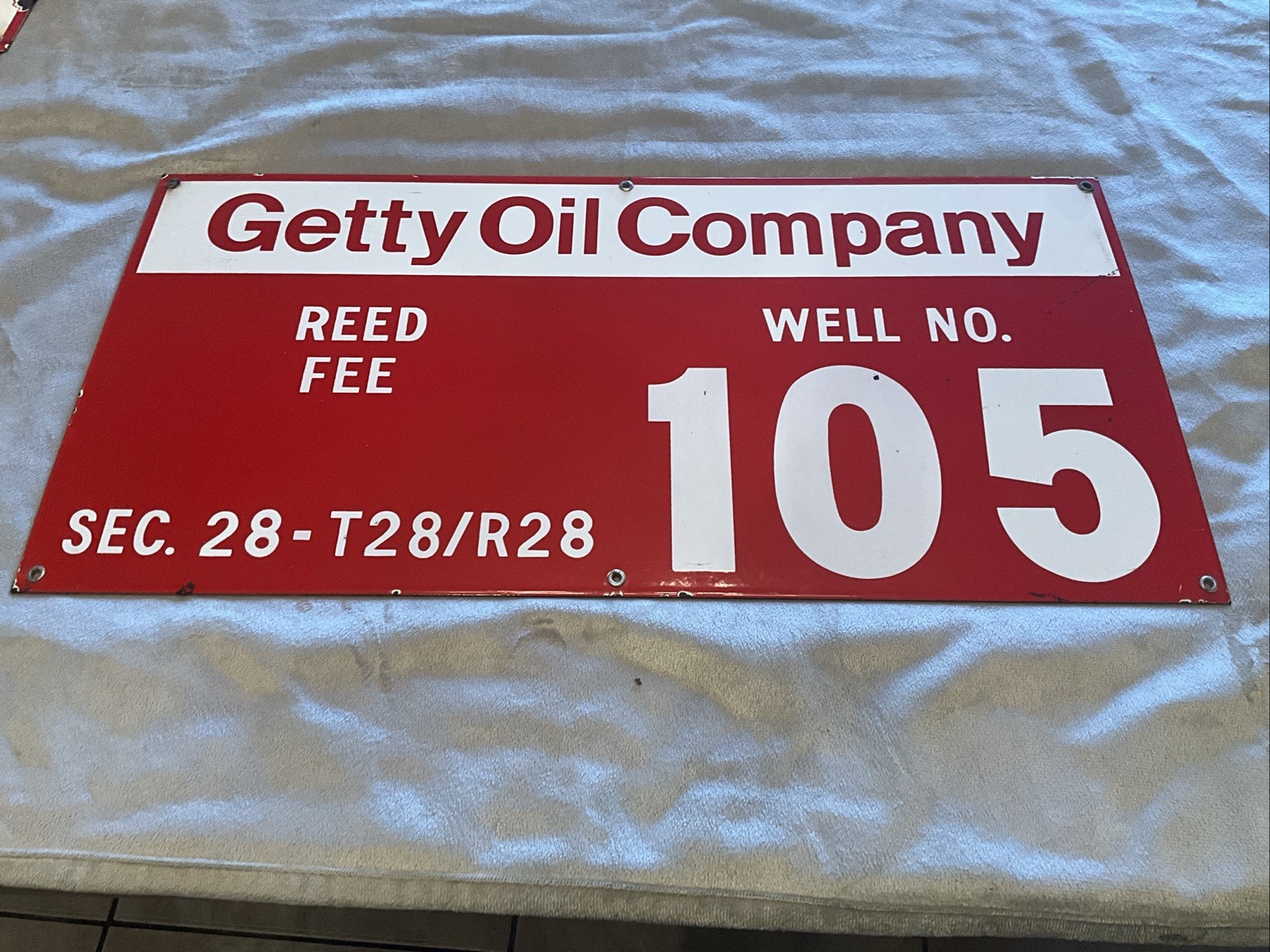 Vintage Porcelain Oil Field Sign-Getty Oil Company “ REED FEE” Well No. 105