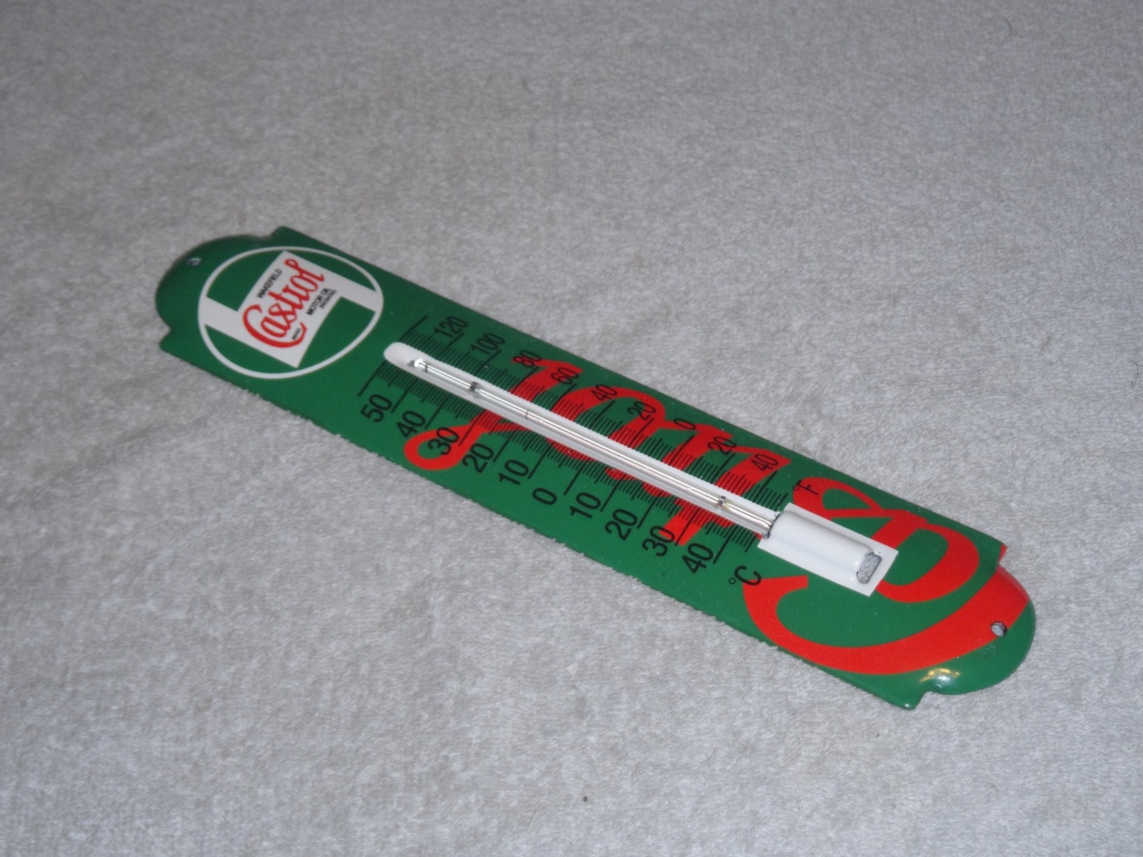 VINTAGE CASTROL WAKEFIELD MOTOR OIL 1′ PORCELAIN METAL GASOLINE THERMOMETER SIGN