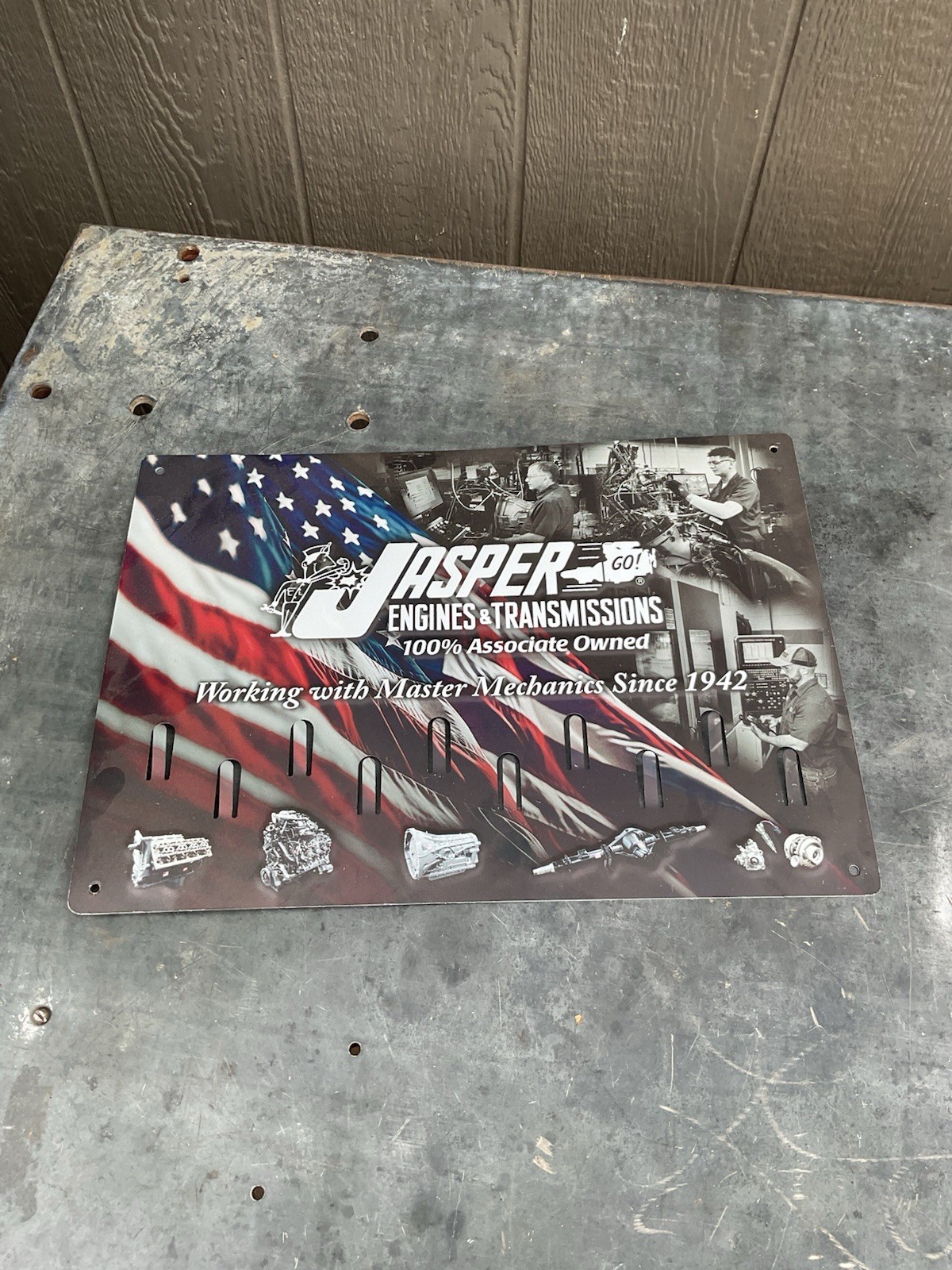 Jasper Engine And Transmission Sign/ Key Hanger