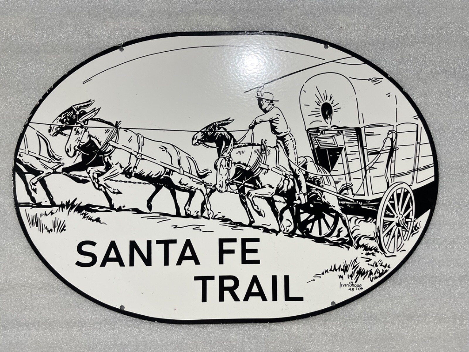 SANTA FE TRAILS GAS & OIL PORCELAIN ENAMEL SIGN 26″X18″ SSP