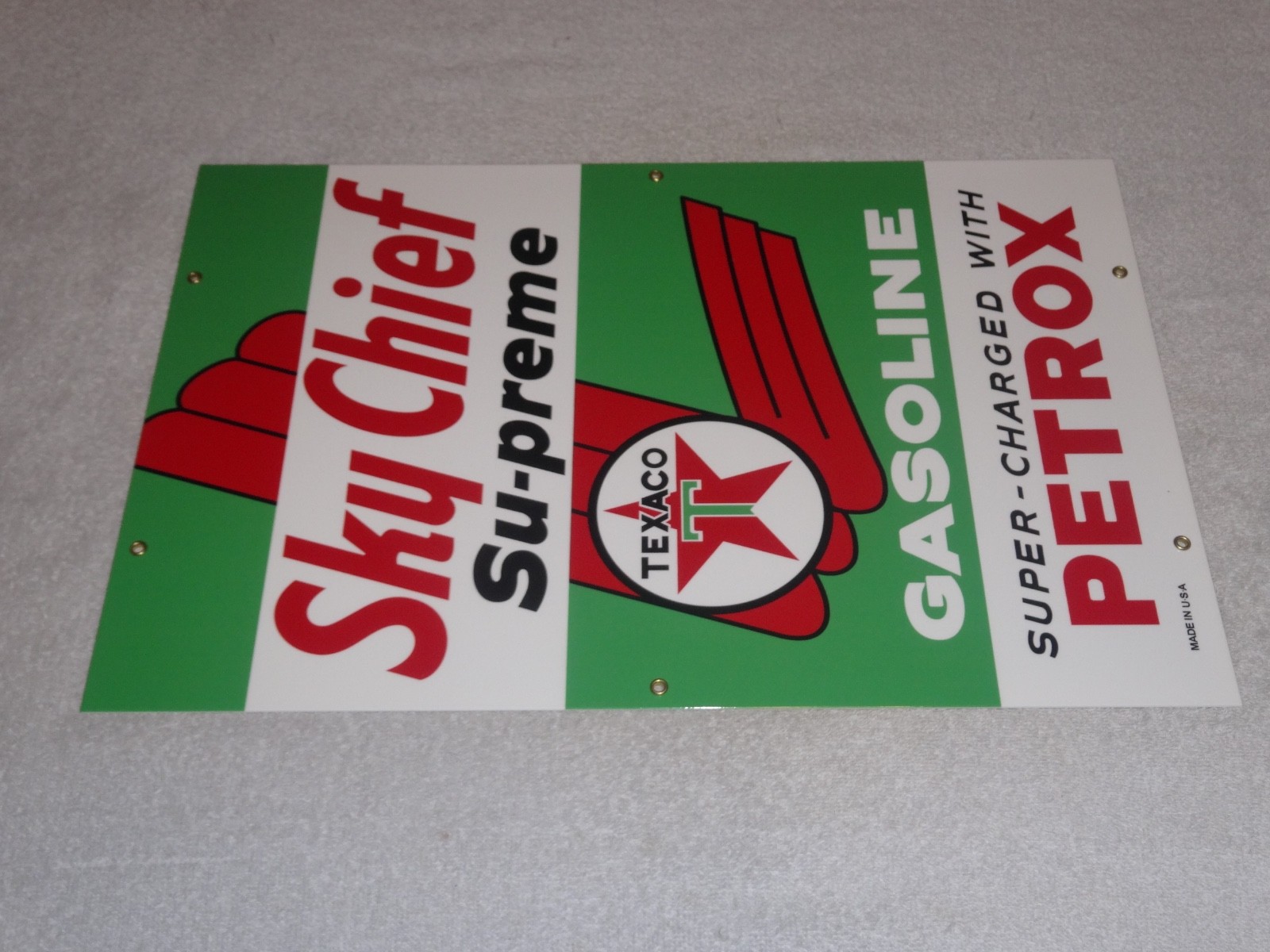 VINTAGE TEXACO SKY CHIEF SUPREME GASOLINE W/ PETROX 18″ PORCELAIN METAL OIL SIGN