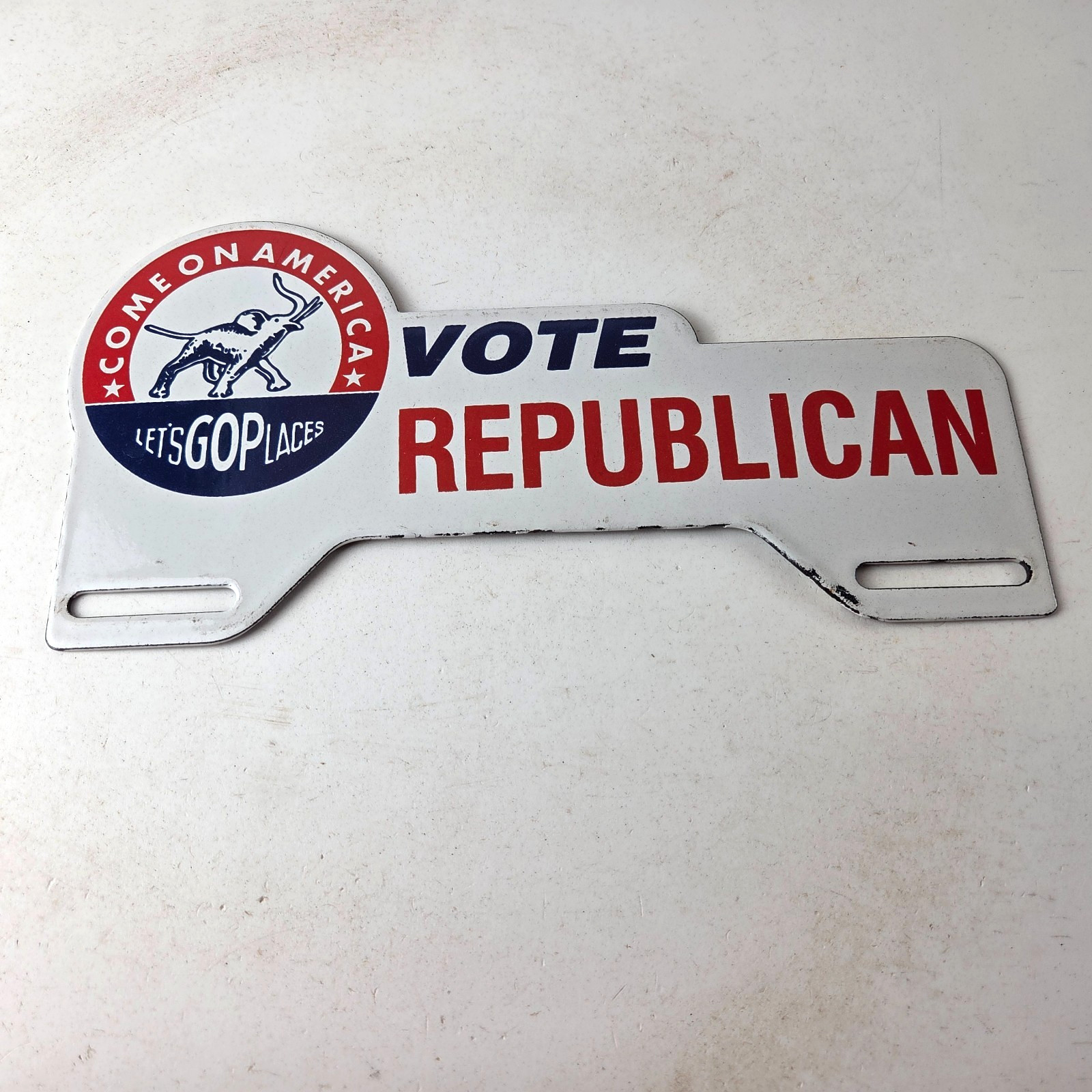 Vintage Vote Republican License Plate Topper – GOP Sign Ad on Automobile Topper