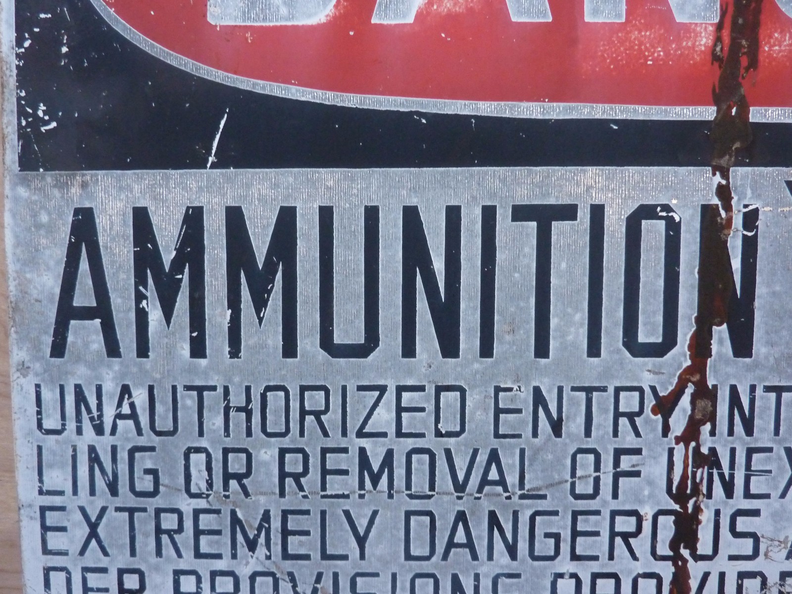 DANGER AMMUNITION ‘DUD’ Area Old Retired Sign metal military explosives safety