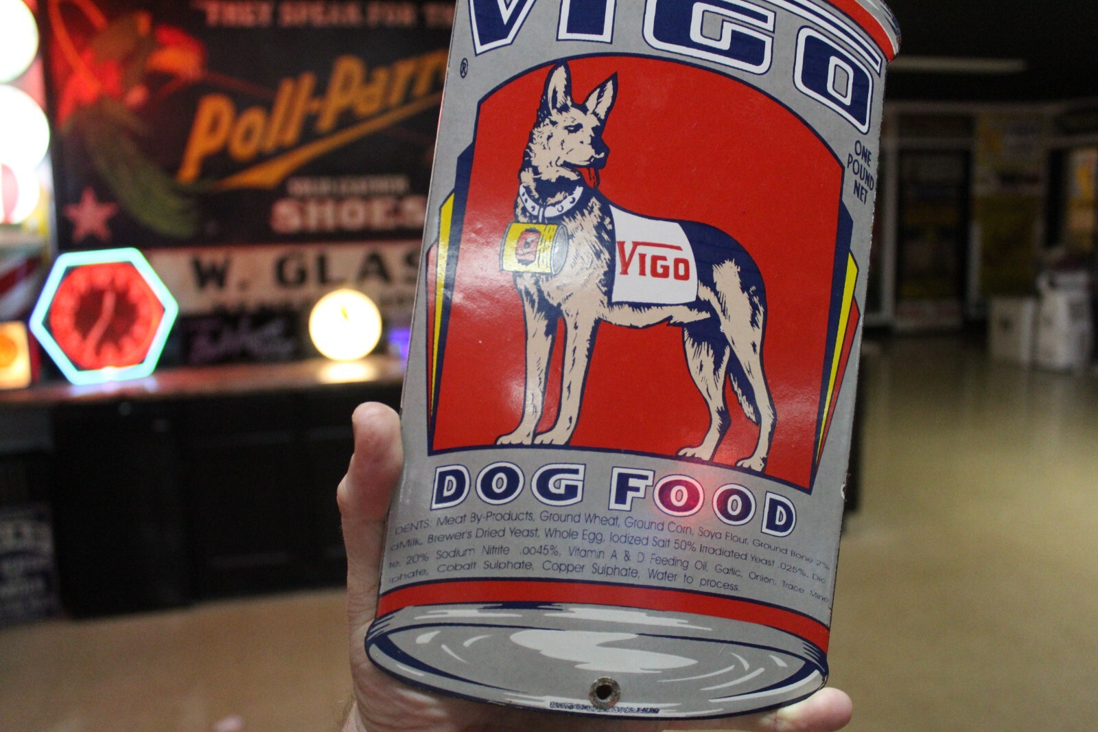 RARE VIGO DOG FOOD DEALER PORCELAIN METAL SIGN CAN SHEPHERD PET STORE GAS OIL