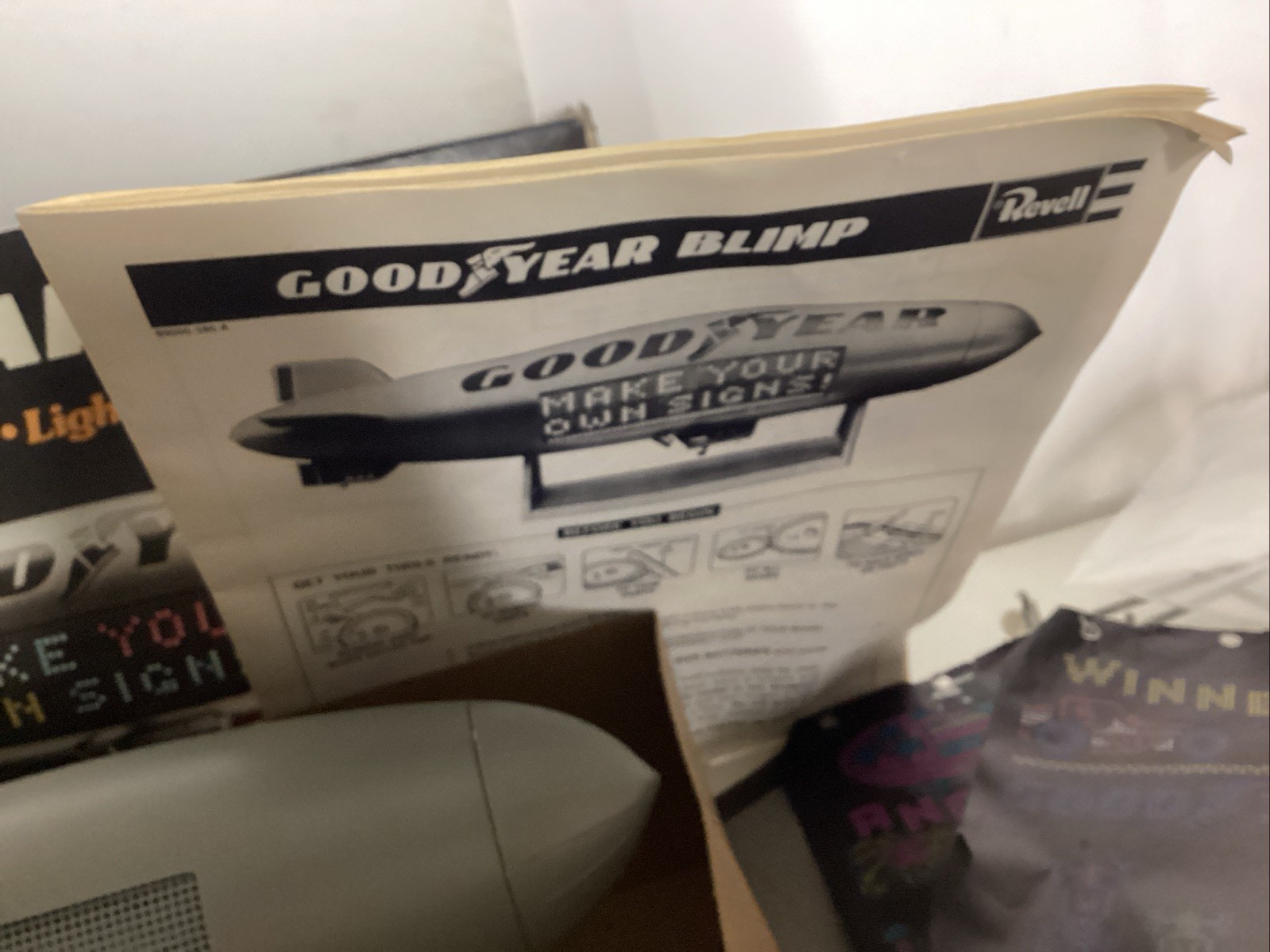 Revell Good Year Blimp Lighted Sign Vintage Toy Model Kit
