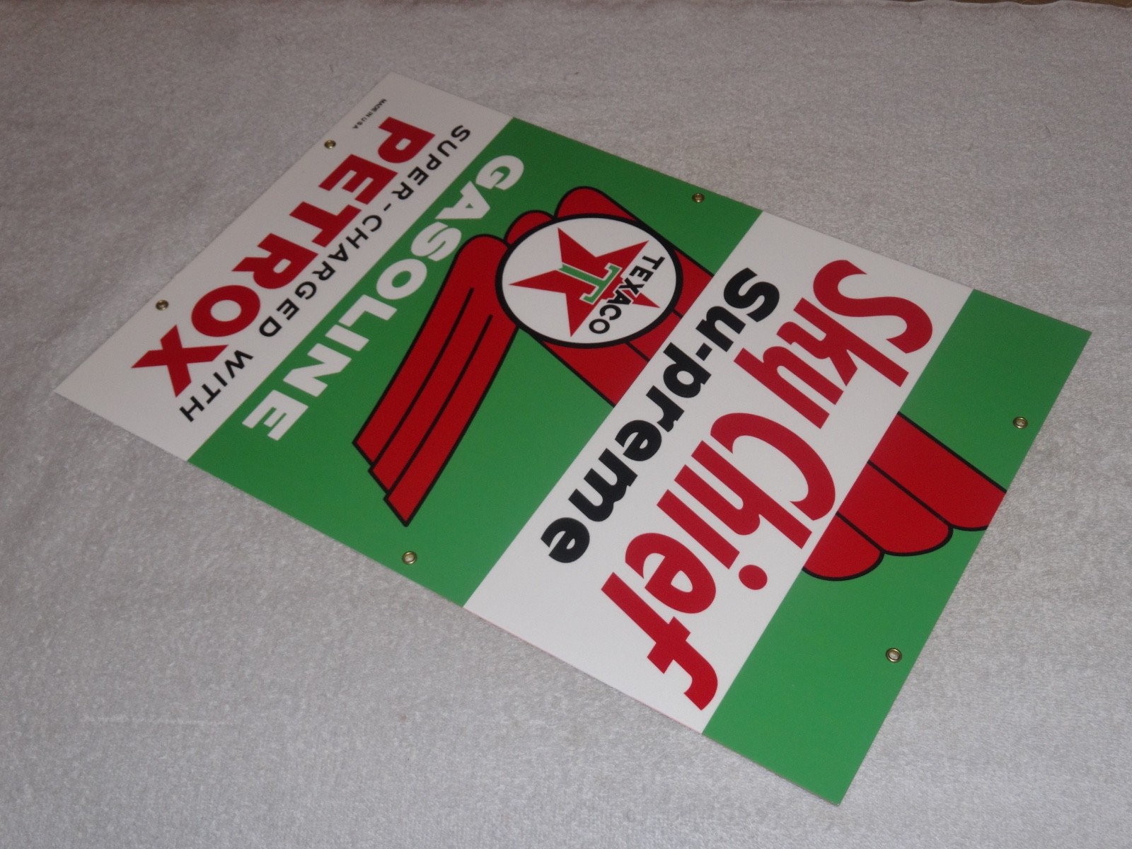 VINTAGE TEXACO SKY CHIEF SUPREME GASOLINE W/ PETROX 18″ PORCELAIN METAL OIL SIGN