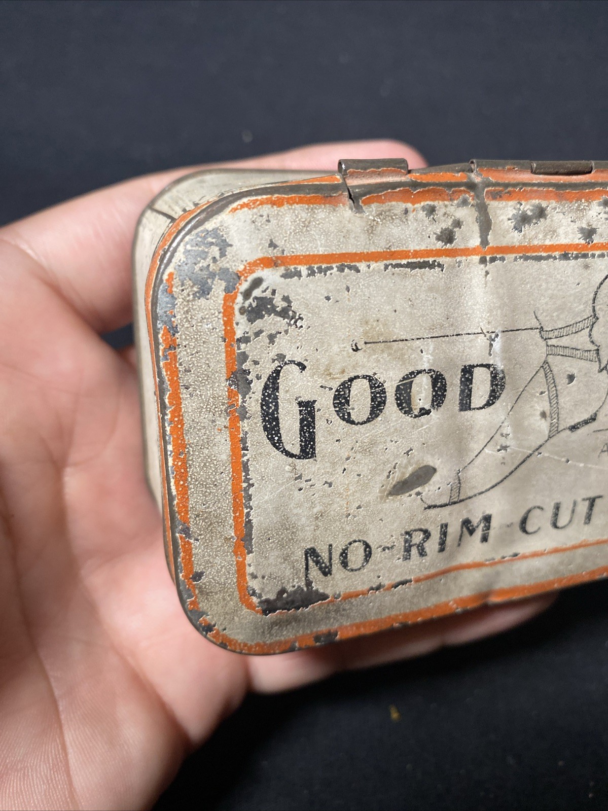 GOOD YEAR” No Rim Cut Tires” Antique TIN IN EXCELLENT PATINA CONDITION RARE!!