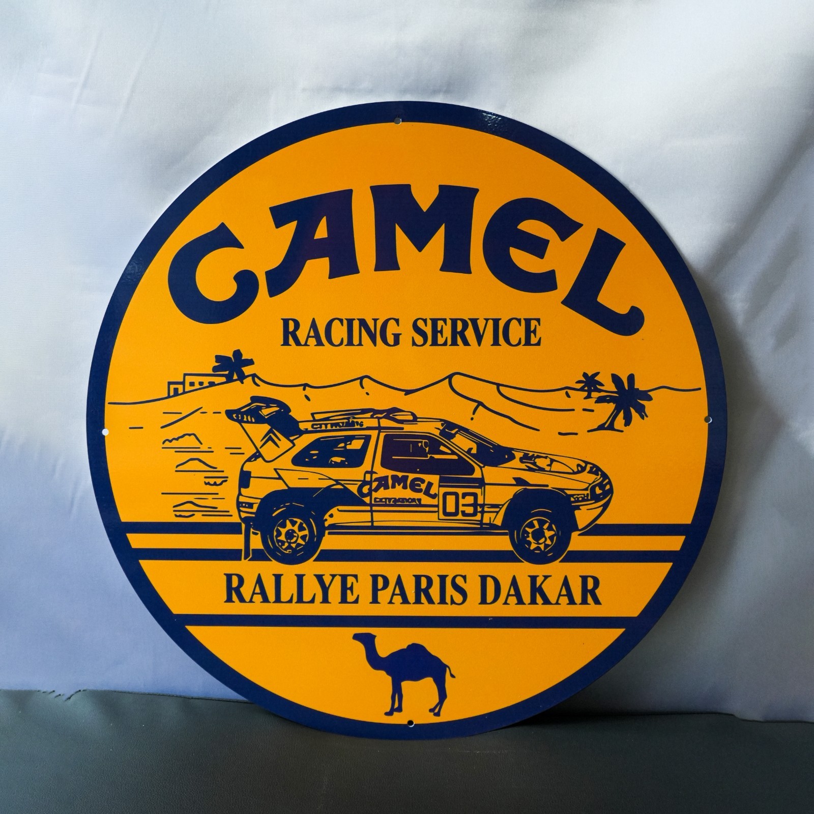 Camel Racing Service – Rallye Paris Dakar Heavy Metal Sign – 50 cm (19.7”)