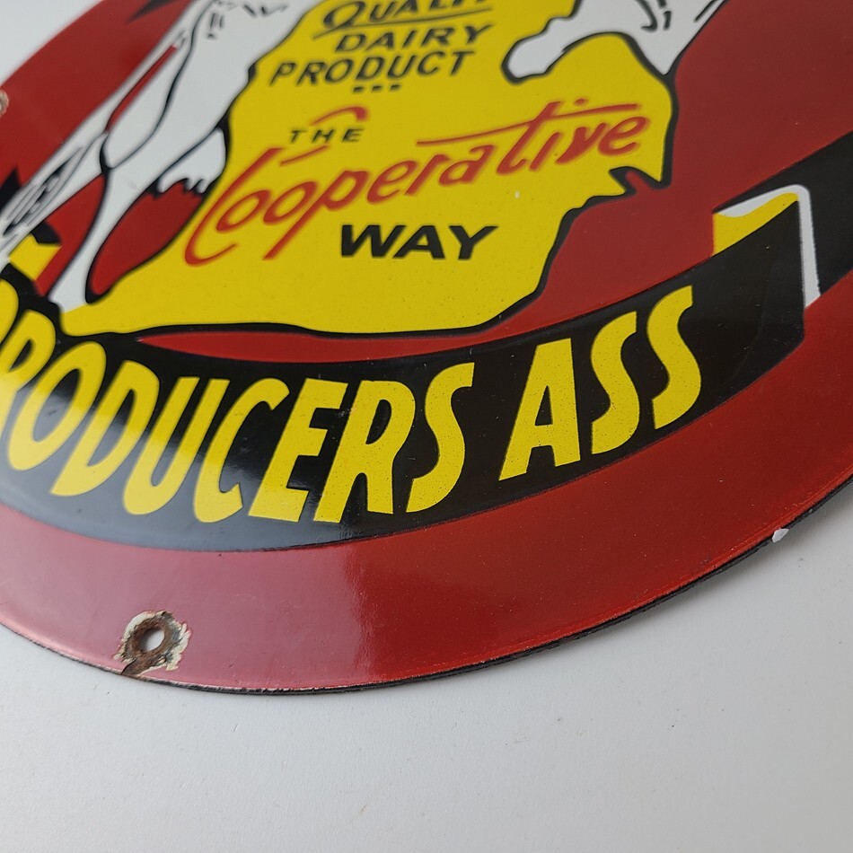 Vintage Michigan Milk Sign – Dairy Cow Porcelain Diner Gas Pump Sign