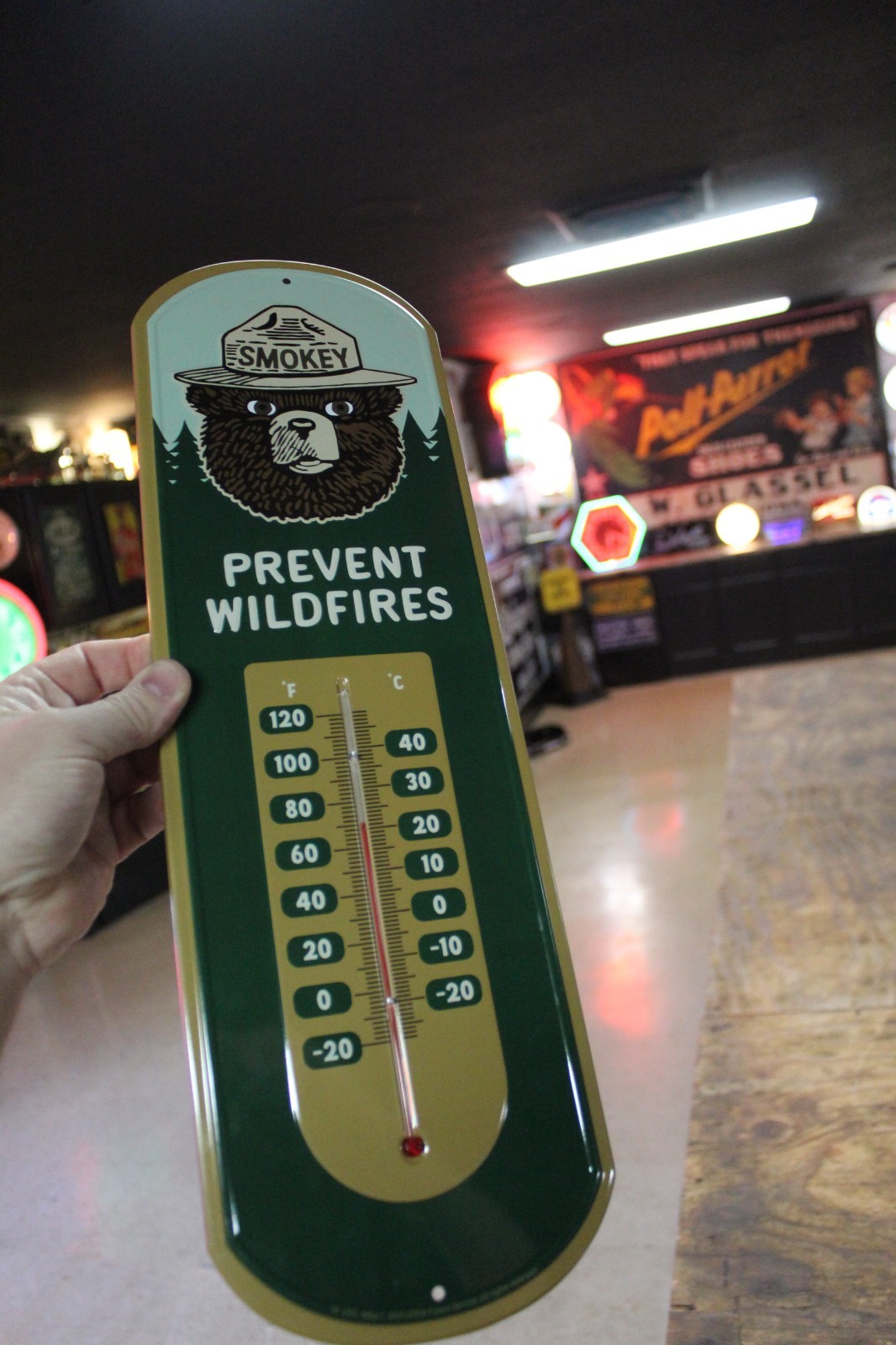 RARE US FOREST SMOKEY BEAR PREVENT FIRES EMBOSSED PAINTED METAL THERMOMETER SIGN