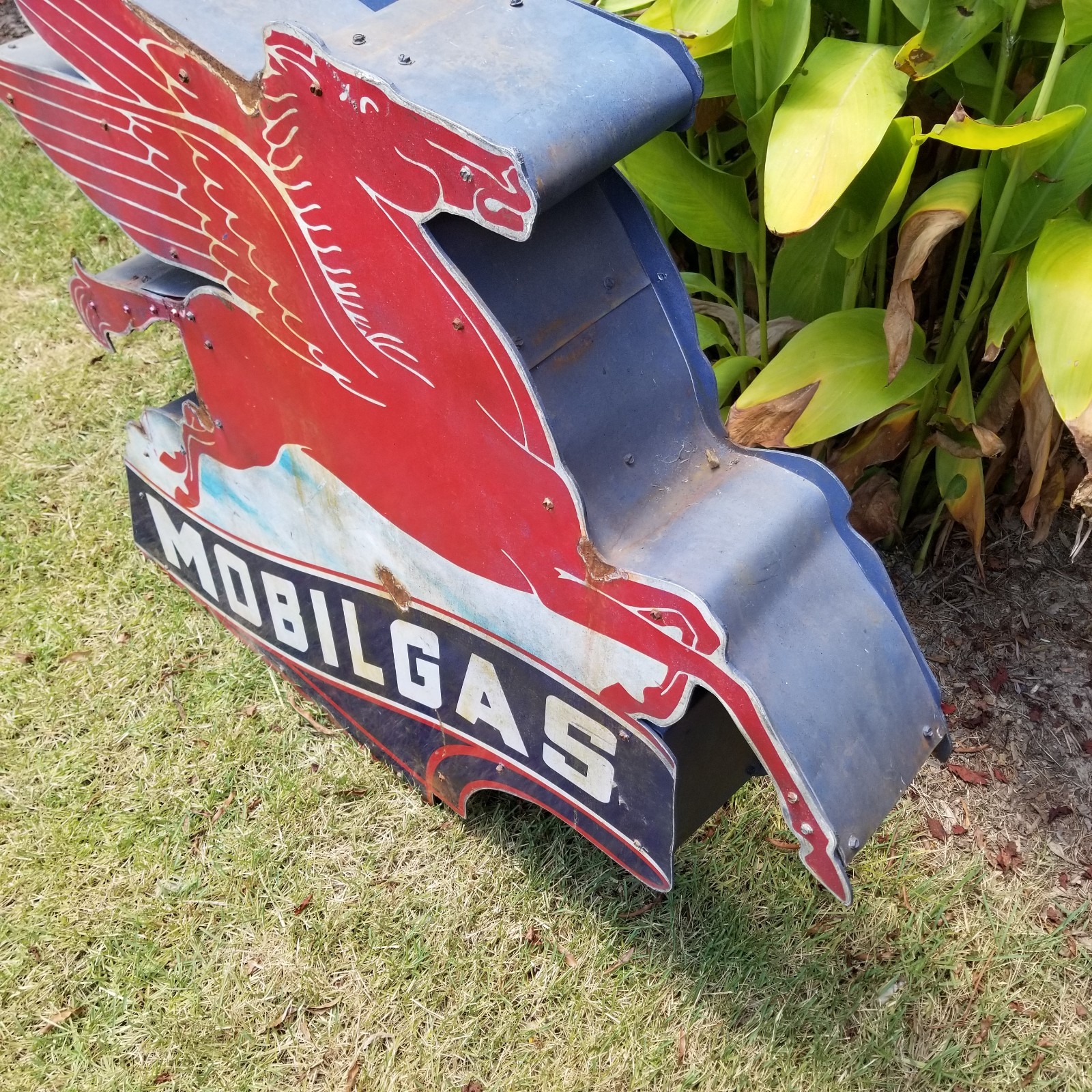 Antique Look Vintage Style Mobil Pegasus Gas Oil Service Sign Old School 38 X 42