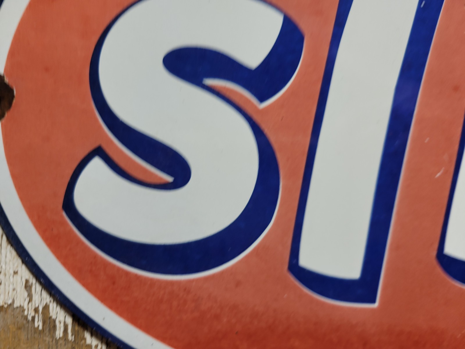 VINTAGE STP PORCELAIN SIGN OLD RACING OIL SCIENTIFICALLY TREATED PETROLEUM OVAL