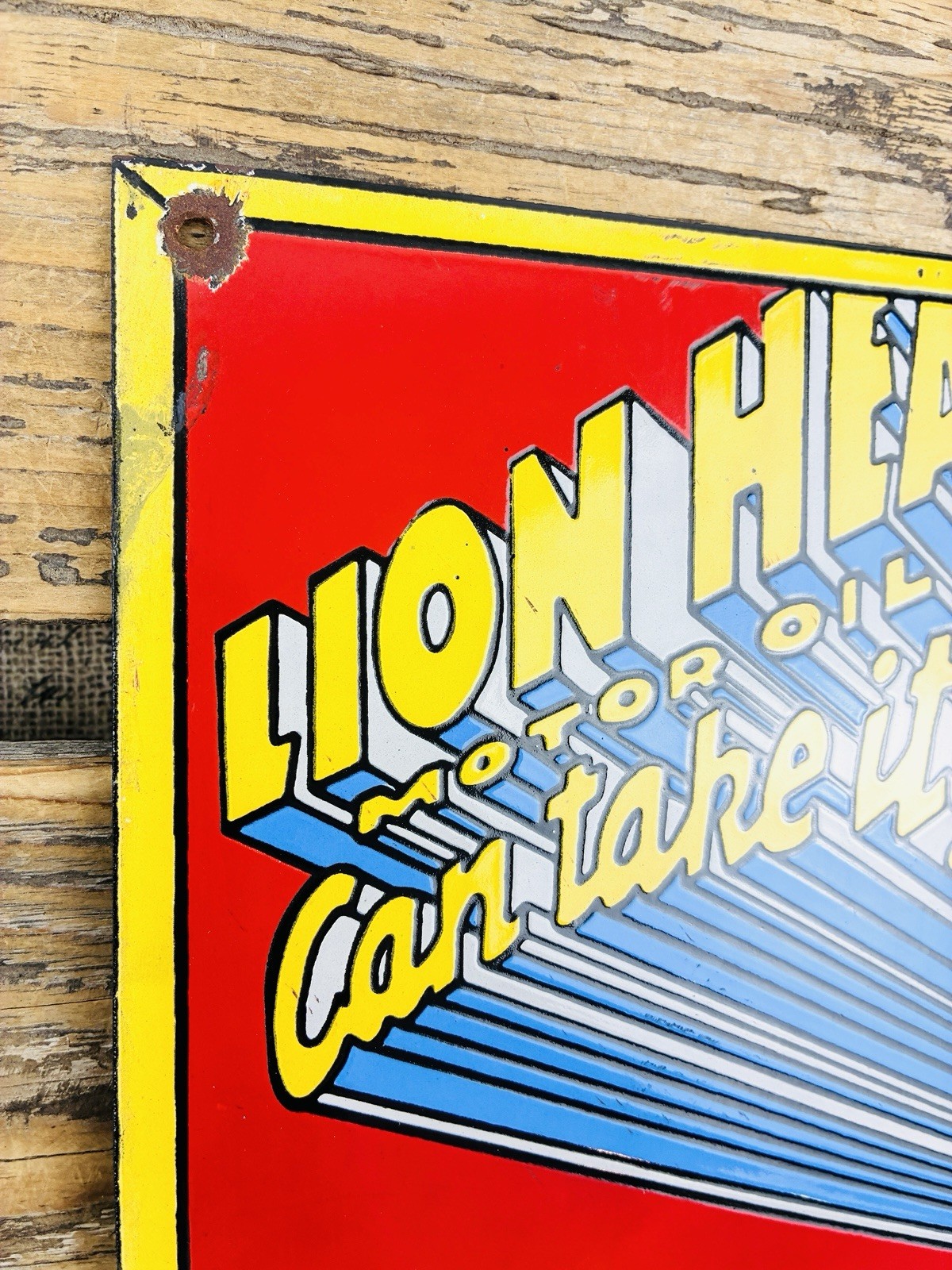 VINTAGE GILMORE MOTOR OIL 12×9″ LION HEAD GAS STATION PORCELAIN OIL RACING SIGN