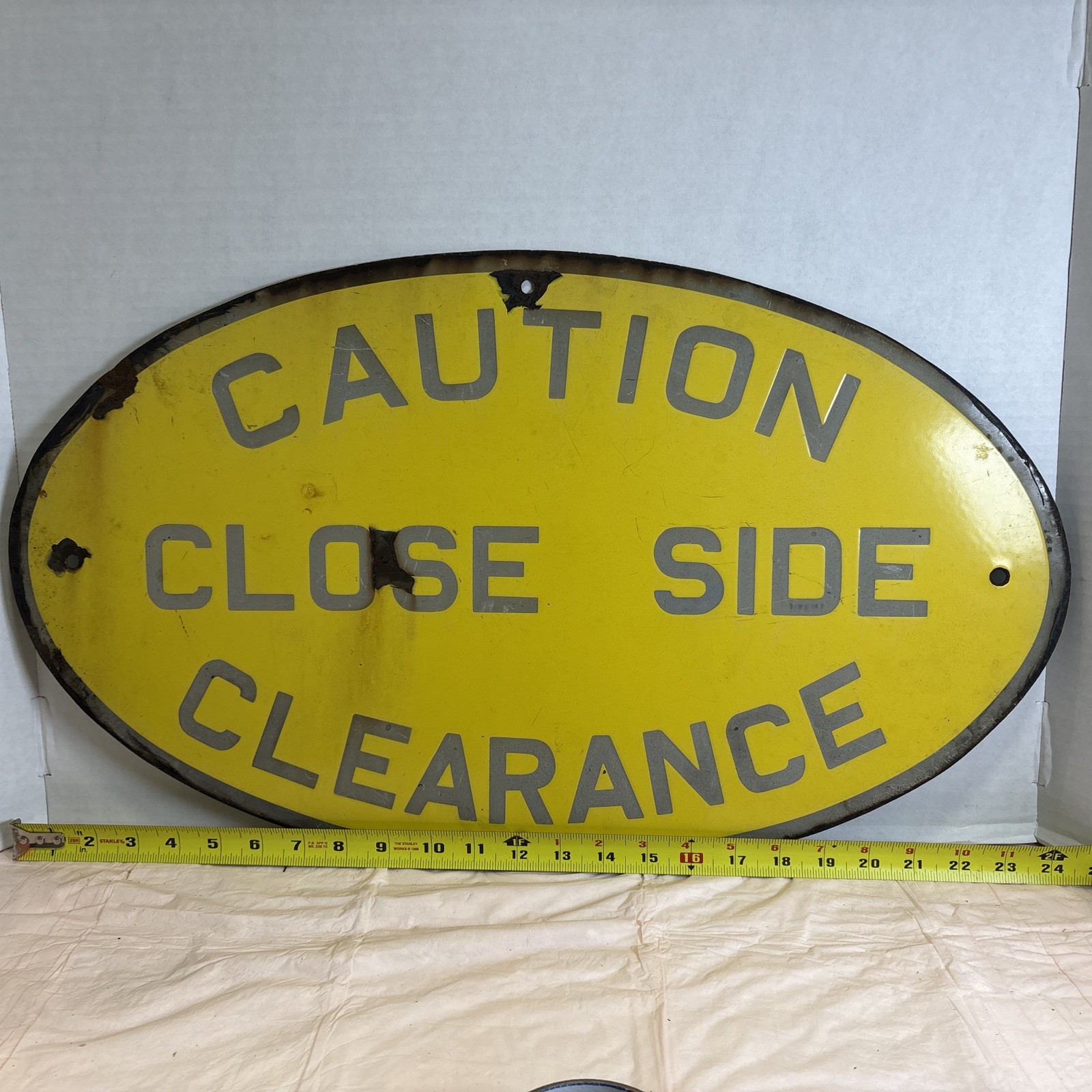 Vintage Railroad Caution Close Side Clearance Sign 24×14 Metal Oval