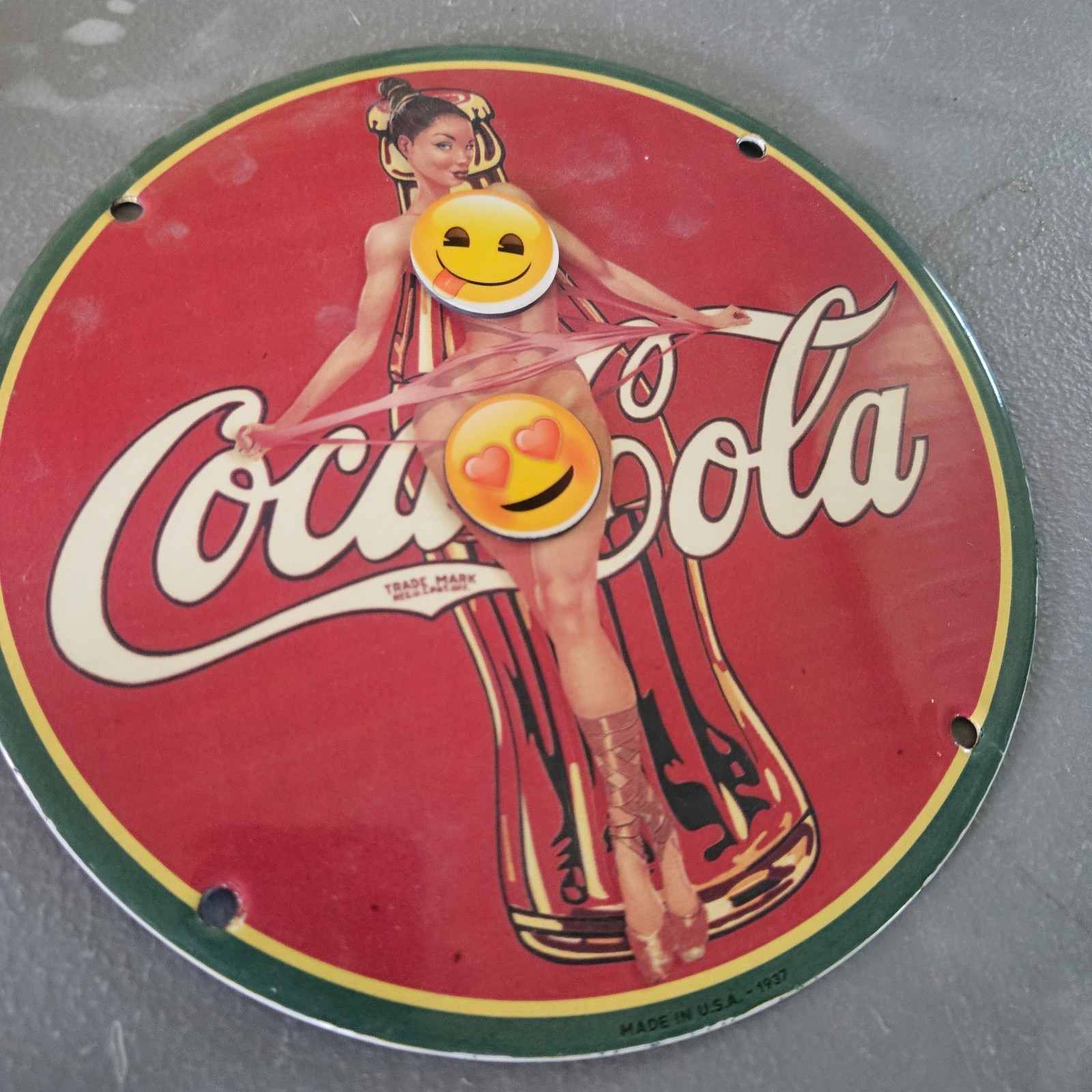VINTAGE PORCELAIN COCA-COLA GAS & OIL STATION PUMP PLATE GARAGE MAN CAVE SIGN