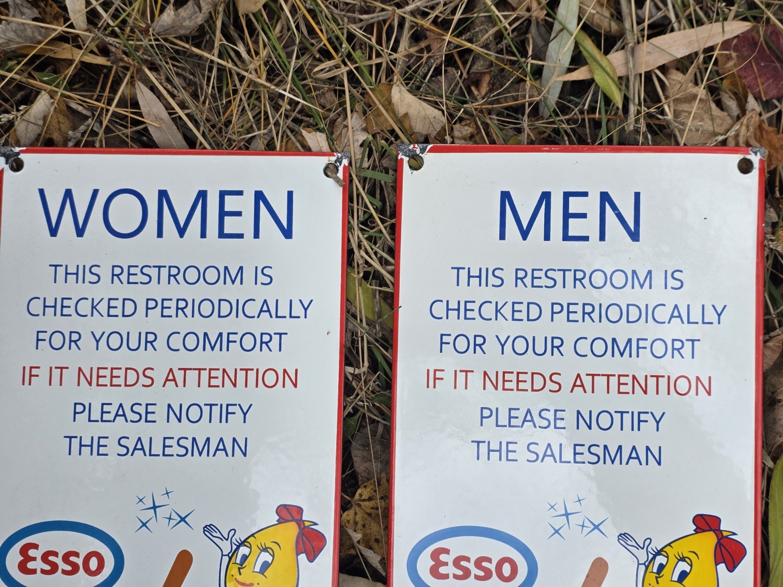 VINTAGE 2 – ESSO GASOLINE RESTROOM SIGNS PORCELAIN GAS STATION MEN WOMEN 11″x6″