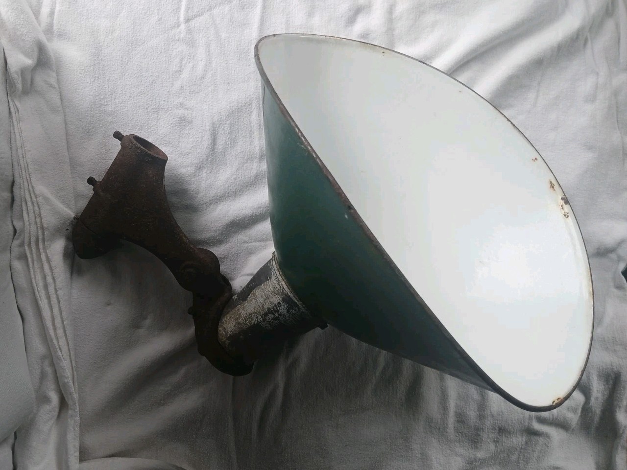 Vintage 21×15 Angled Green Porcelain Pole Light Sign Gas Station With Pole Mount