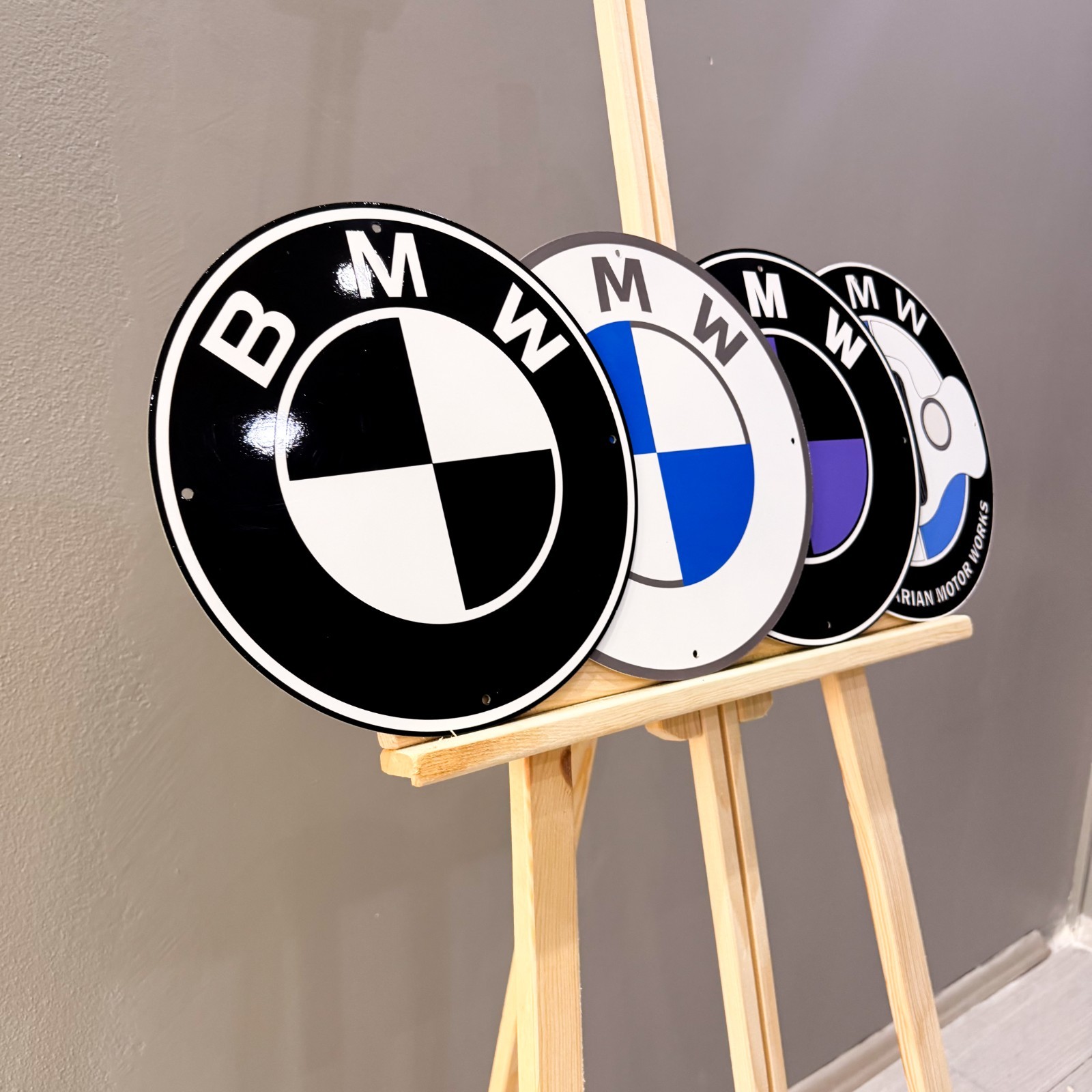 BMW Classic, White Blue, Black Purple & Grille Metal Sign Set – 30 cm (11.8”)