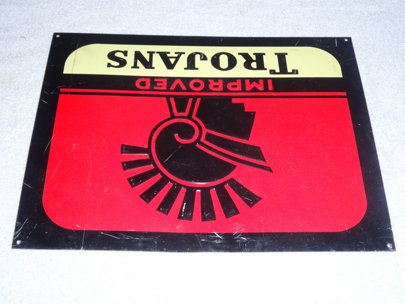 ANTIQUE ORIGINAL IMPROVED TROJANS MOTOR OIL W/ TROJAN 13.25″ METAL GASOLINE SIGN