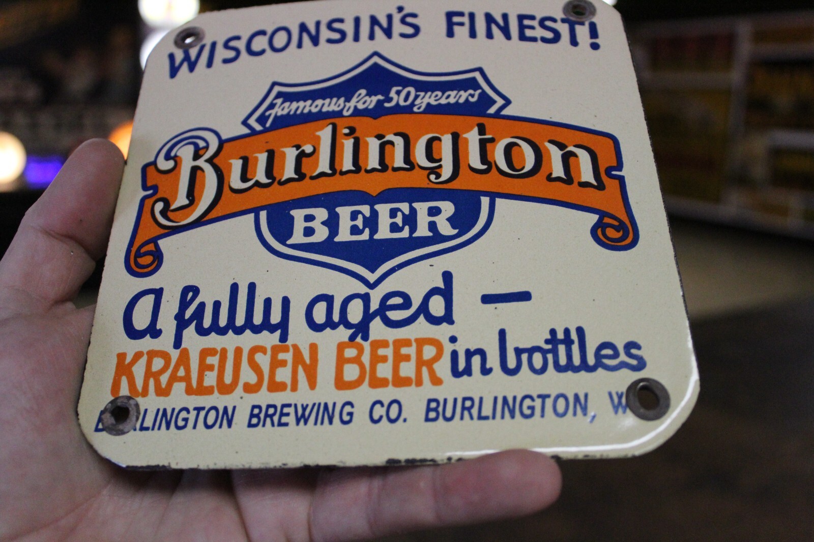 RARE BURLINGTON WISCONSIN KRAEUSEN BEER DEALER PORCELAIN METAL SIGN BOTTLE PABST