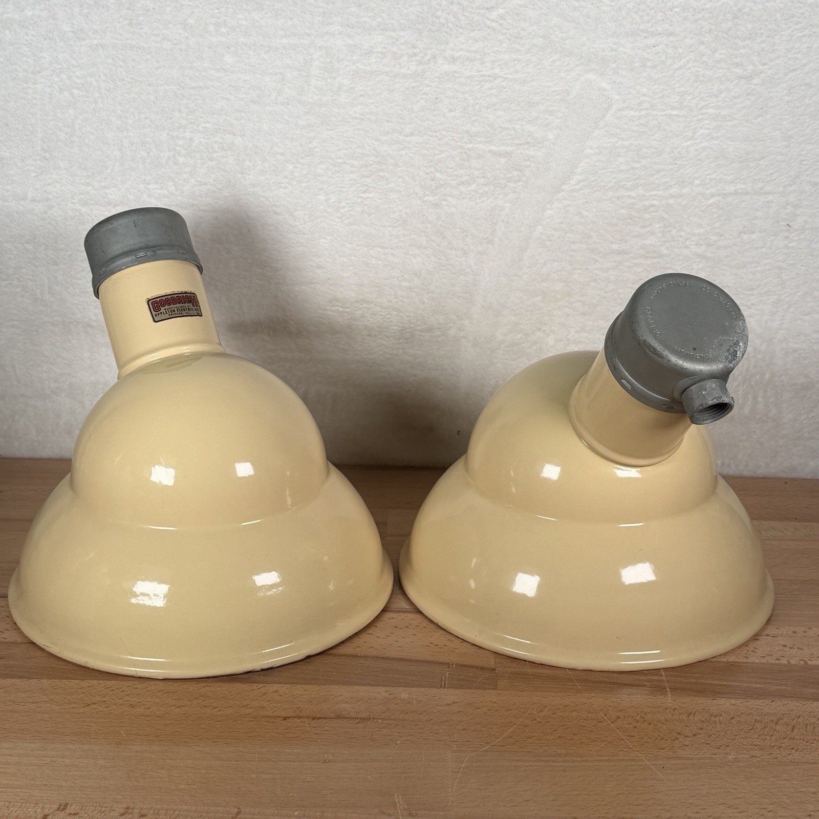 PAIR 1940s 10″ Goodrich Gooseneck Beige Porcelain Sign Light Gas Station Vintage