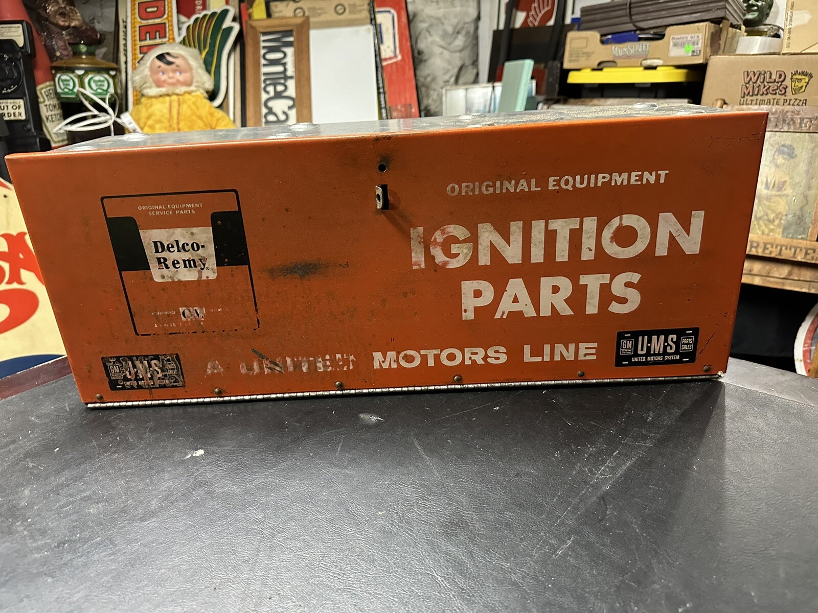 DELCO SIGN 1950’s Ignition SERVICE CABINET UNITED MOTORS SYSTEM GM