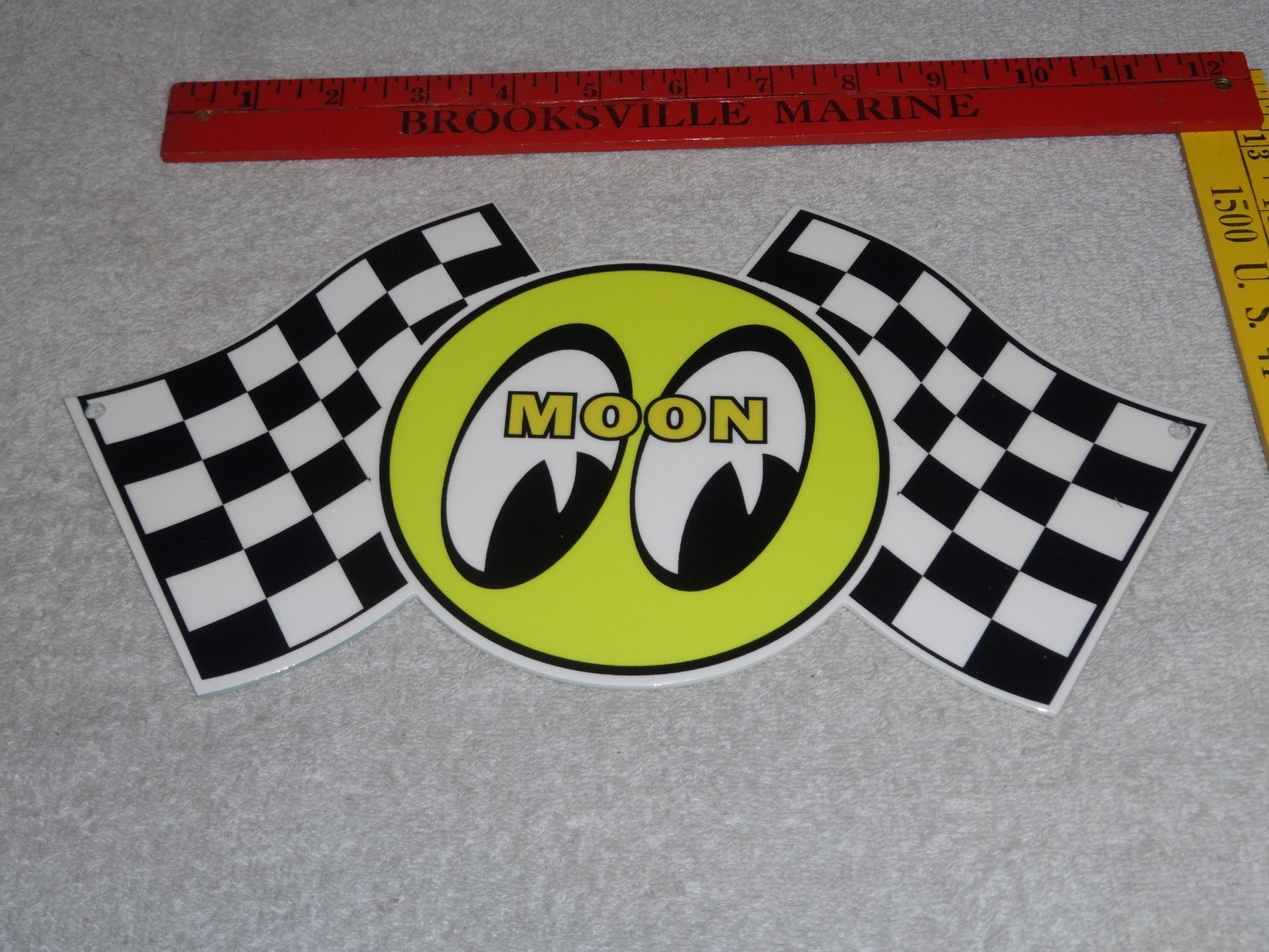 VINTAGE MOON EYES POWER+ SPEED EQUIPMENT RACING FLAG 12″ METAL GASOLINE OIL SIGN