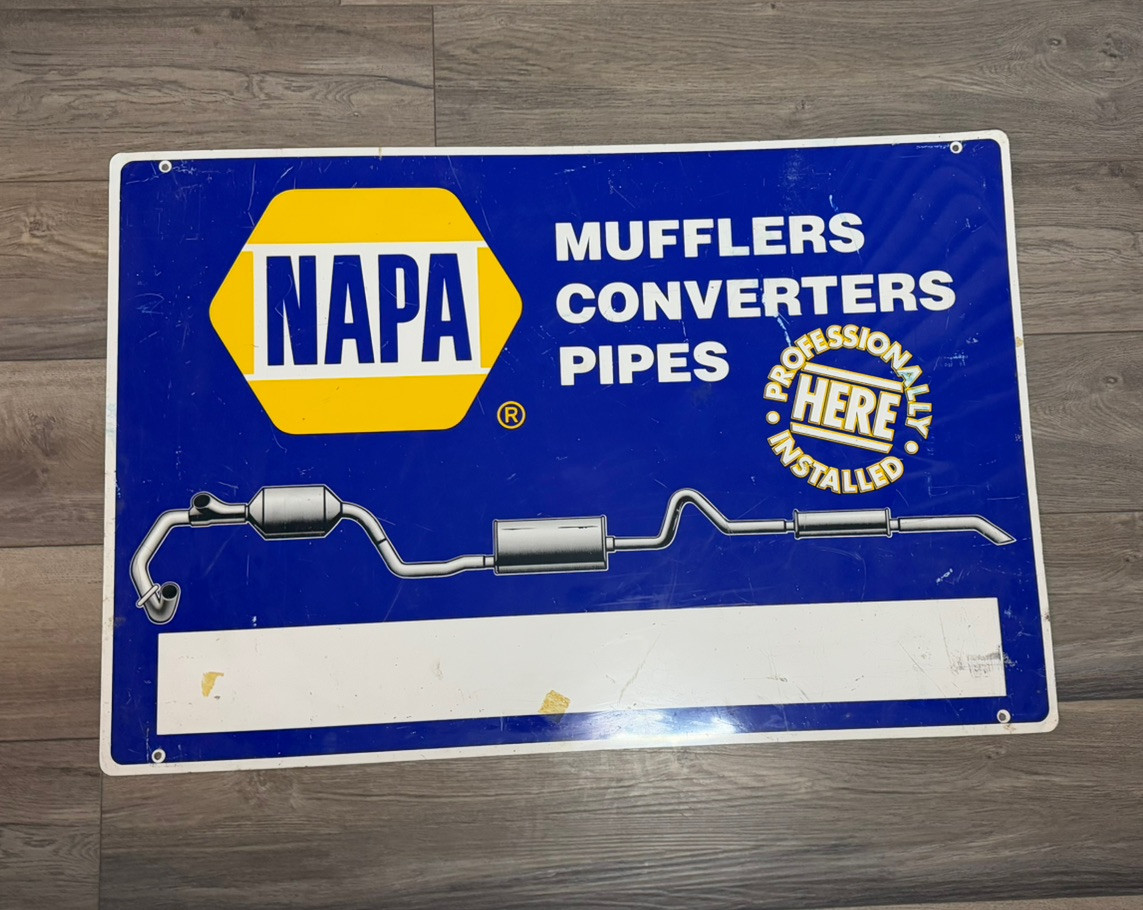 VINTAGE NAPA AUTO PARTS SIGN AUTO REPAIRS STORE GARAGE ADVERTISING 32”x24”