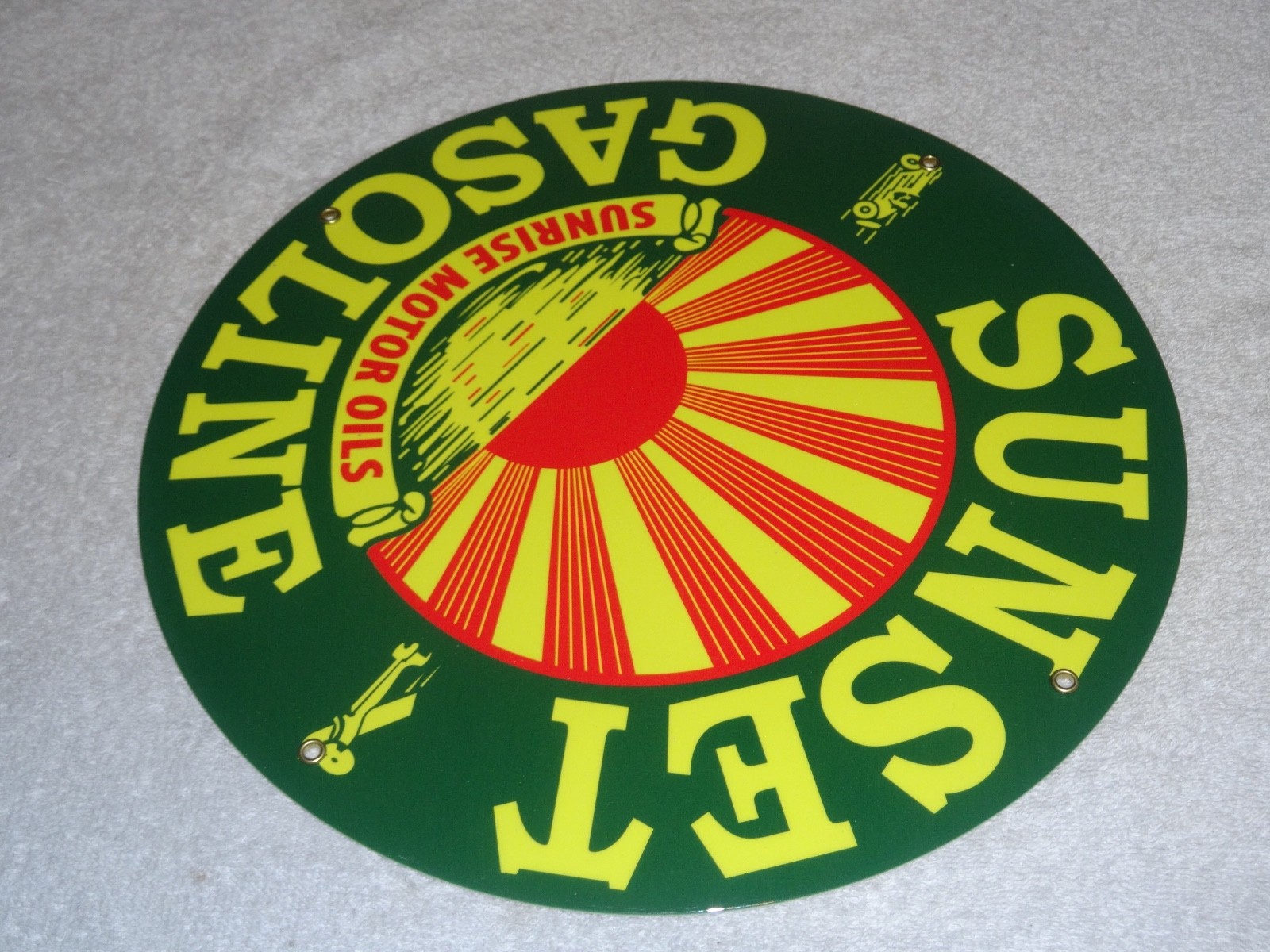 VINTAGE SUNRISE MOTOR OILS SUNSET GASOLINE 11 3/4″ PORCELAIN METAL AIRPLANE SIGN