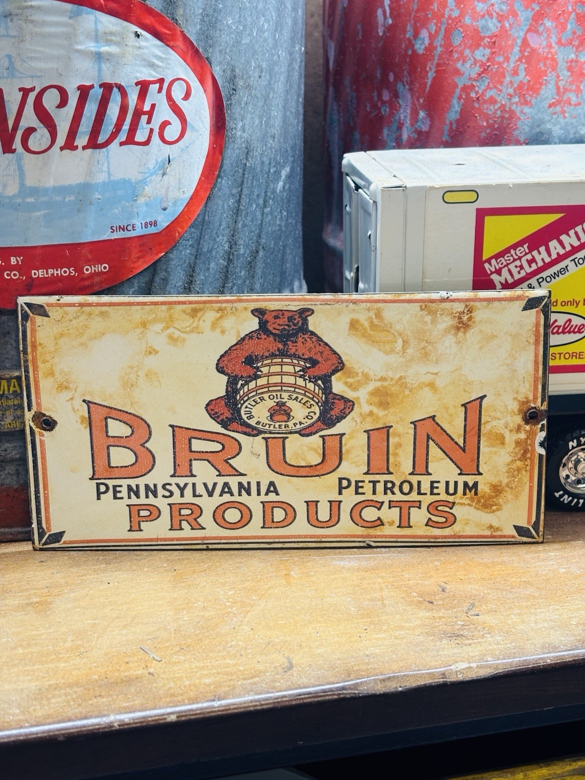 Bruin Porcelain Advertising Sign 8 inches