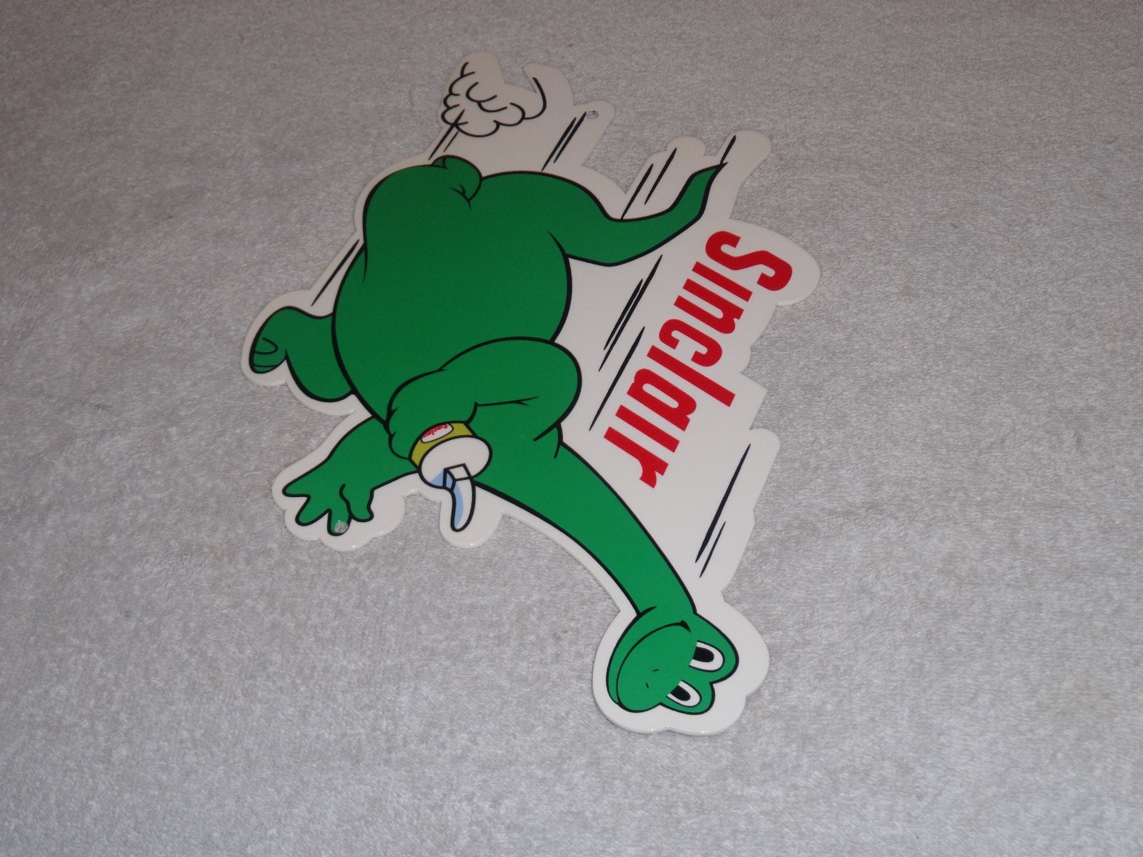 VINTAGE DINO THE DINOSAUR RUNNING W/ OIL 14″ X 10″ METAL SINCLAIR GASOLINE SIGN!