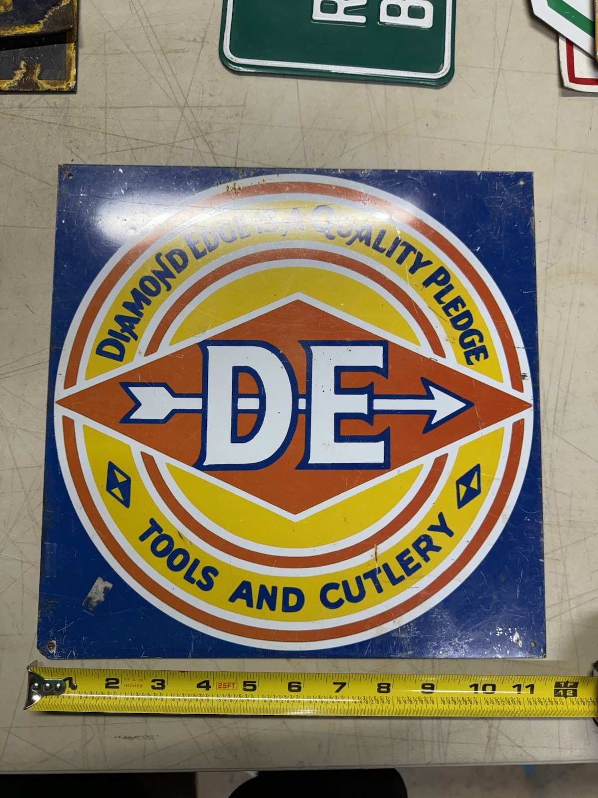 Diamond Edge Tools And Cutlery Sign
