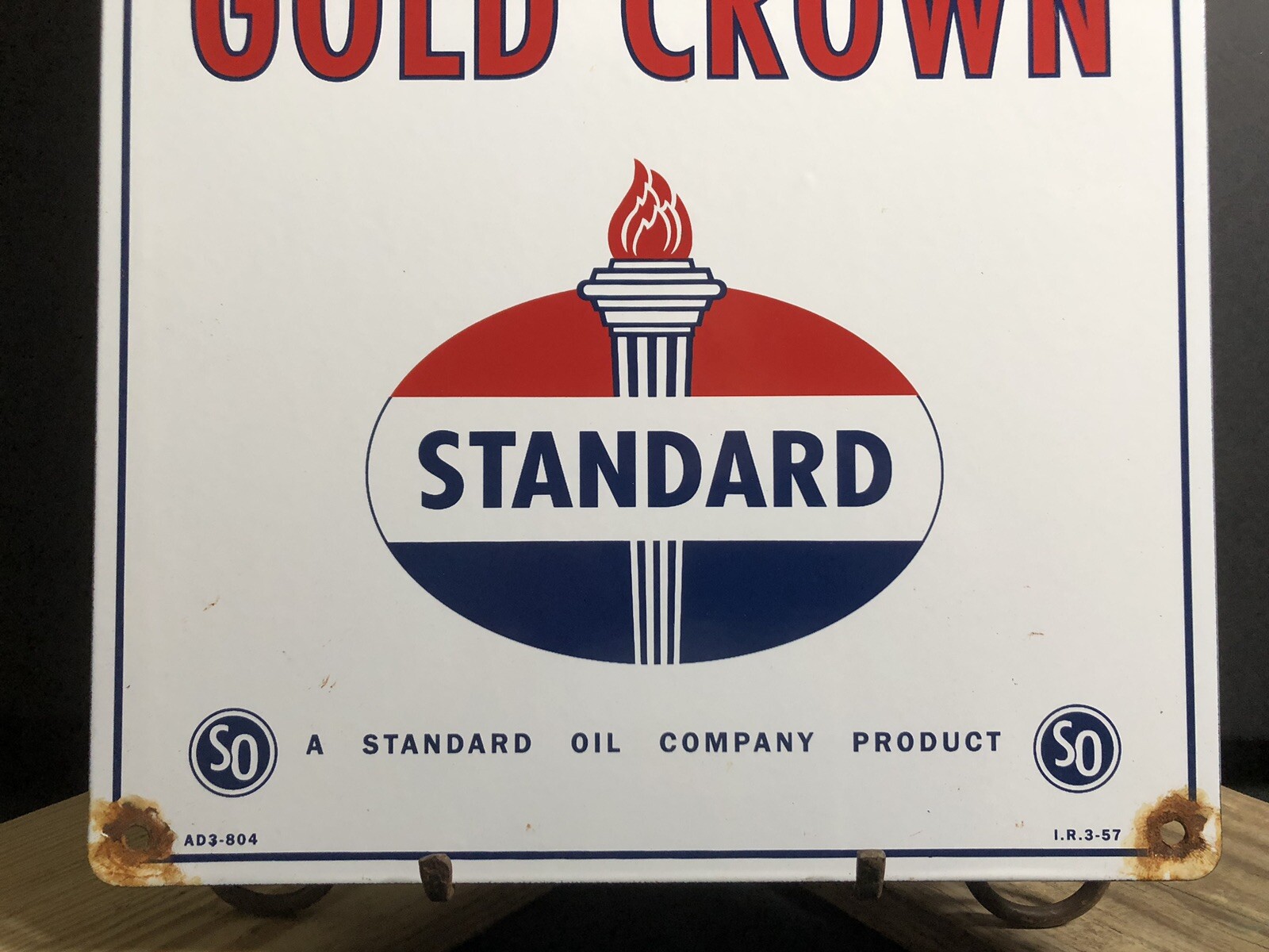 VINTAGE 1957 DATED STANDARD GOLD CROWN GASOLINE PORCELAIN GAS MOTOR OIL SIGN