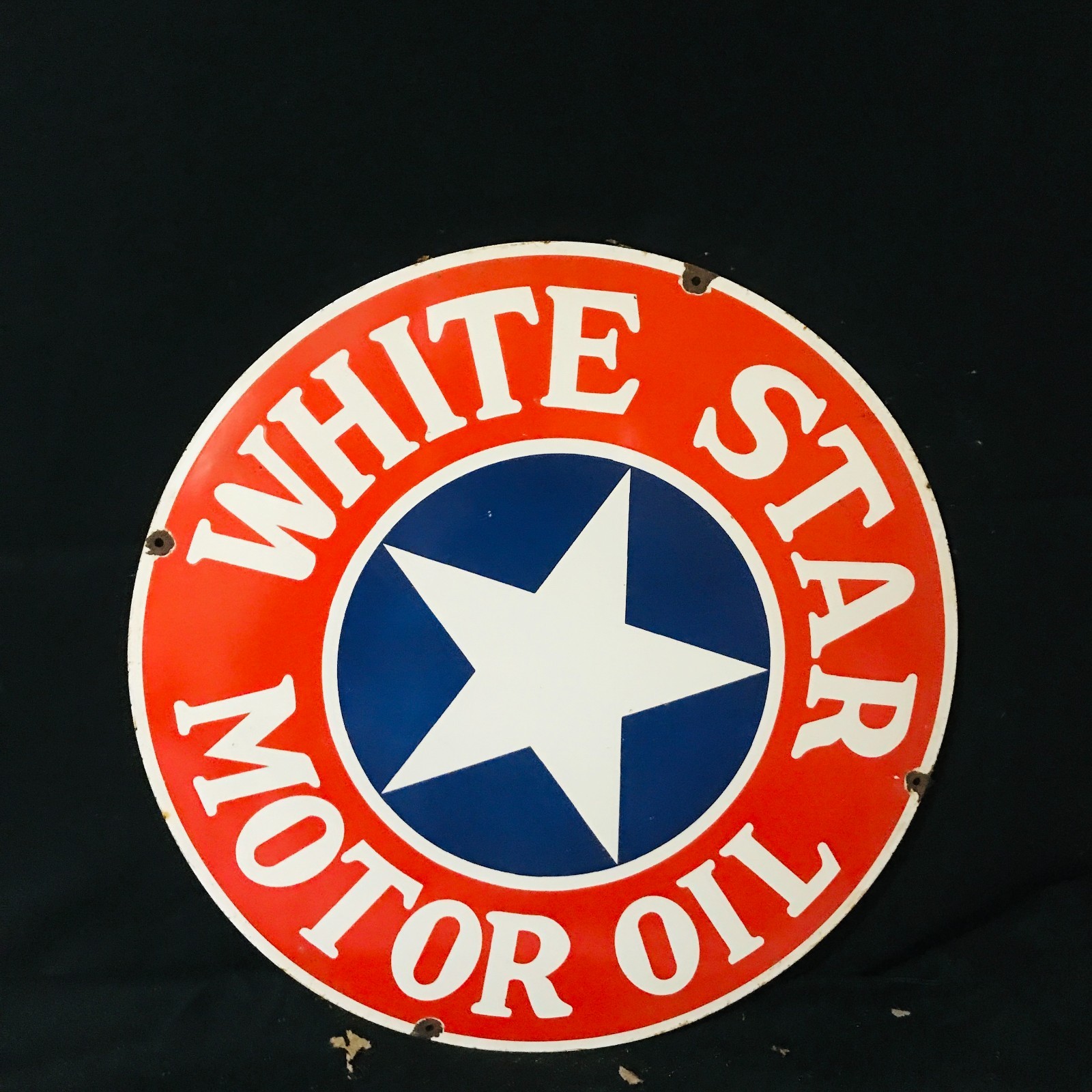 WHITE STAR MOTOR OIL GASOLINE ADVERTISING PORCELAIN ENAMEL SIGN 30 IN ROUND SS