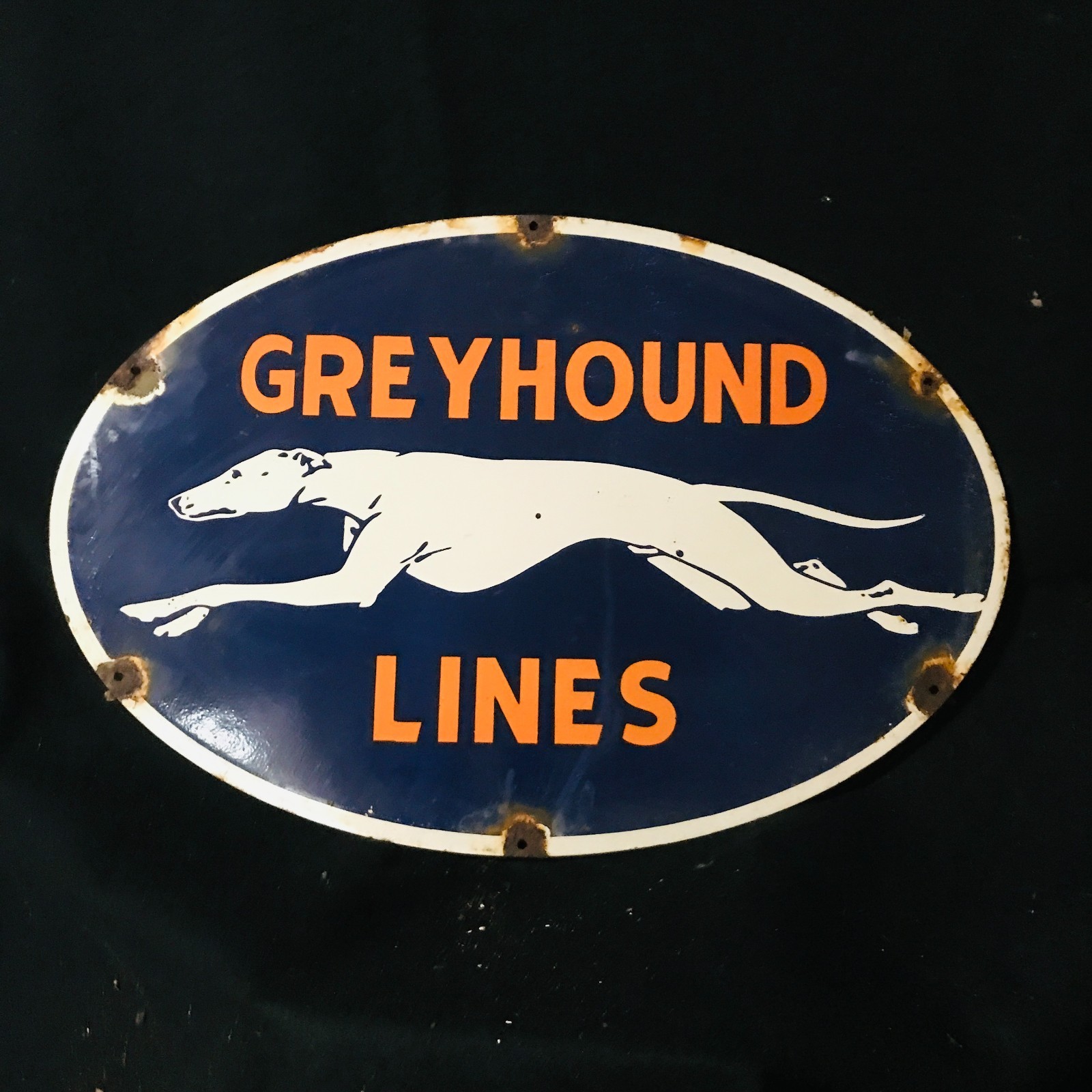 GREYHOUND LINES GAS STATION PORCELAIN ENAMEL SIGN 24 X16 IN SS