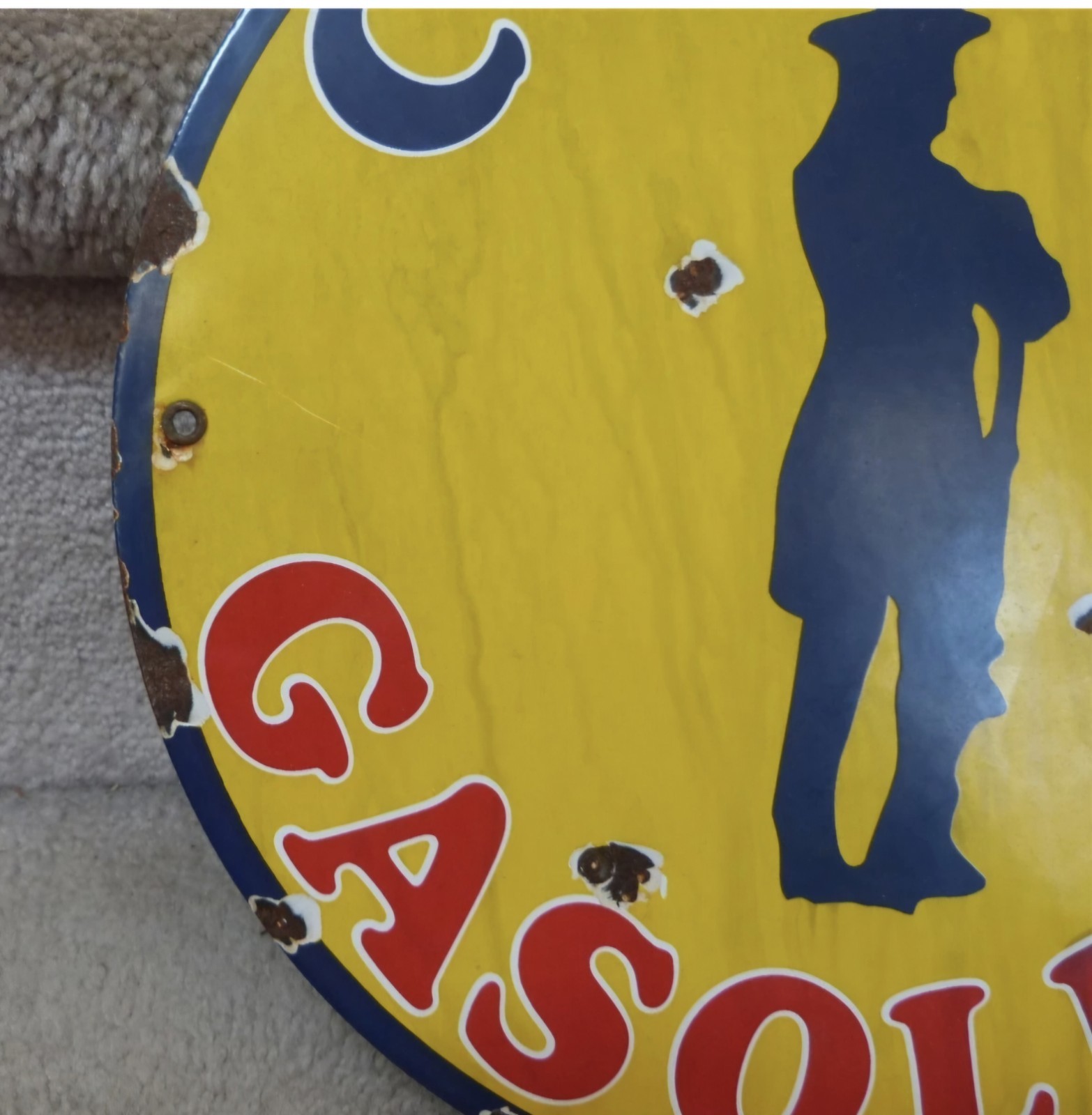 VINTAGE Conoco Gasoline Minuteman Porcelain Enamel Sign 11 3/4″