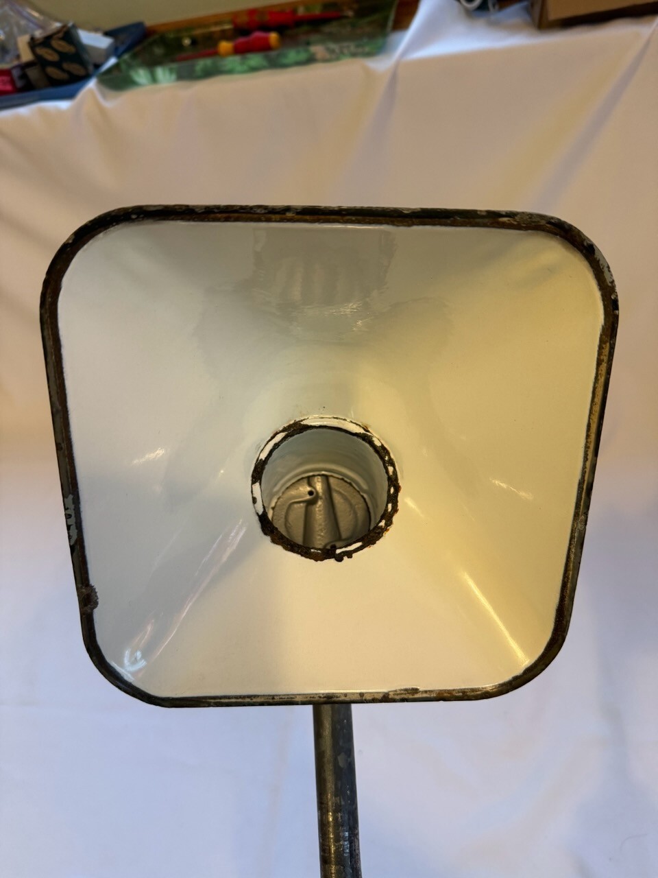 1930s Boston Wheeler 8″ Green Porcelain Industrial Gas Station Vintage Light