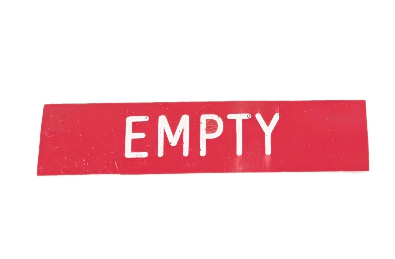 Red White Plastic Sign EMPTY Magnetic Decor Office Movie TV Prop 4″ x 1″ Vintage