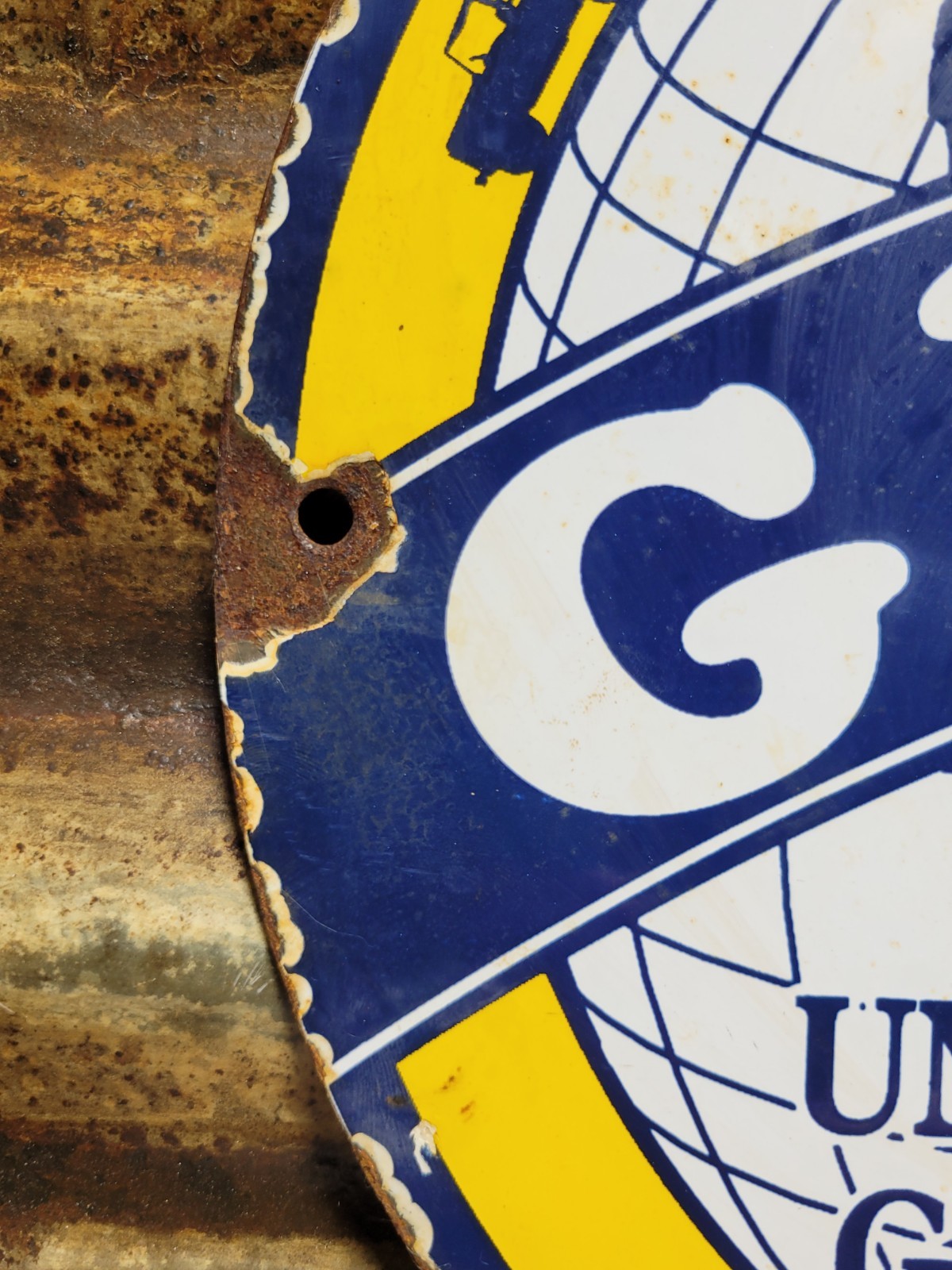 VINTAGE GLOBE PORCELAIN SIGN OLD UNIVERSAL GAS PUMP PLATE SERVICE STATION 12″
