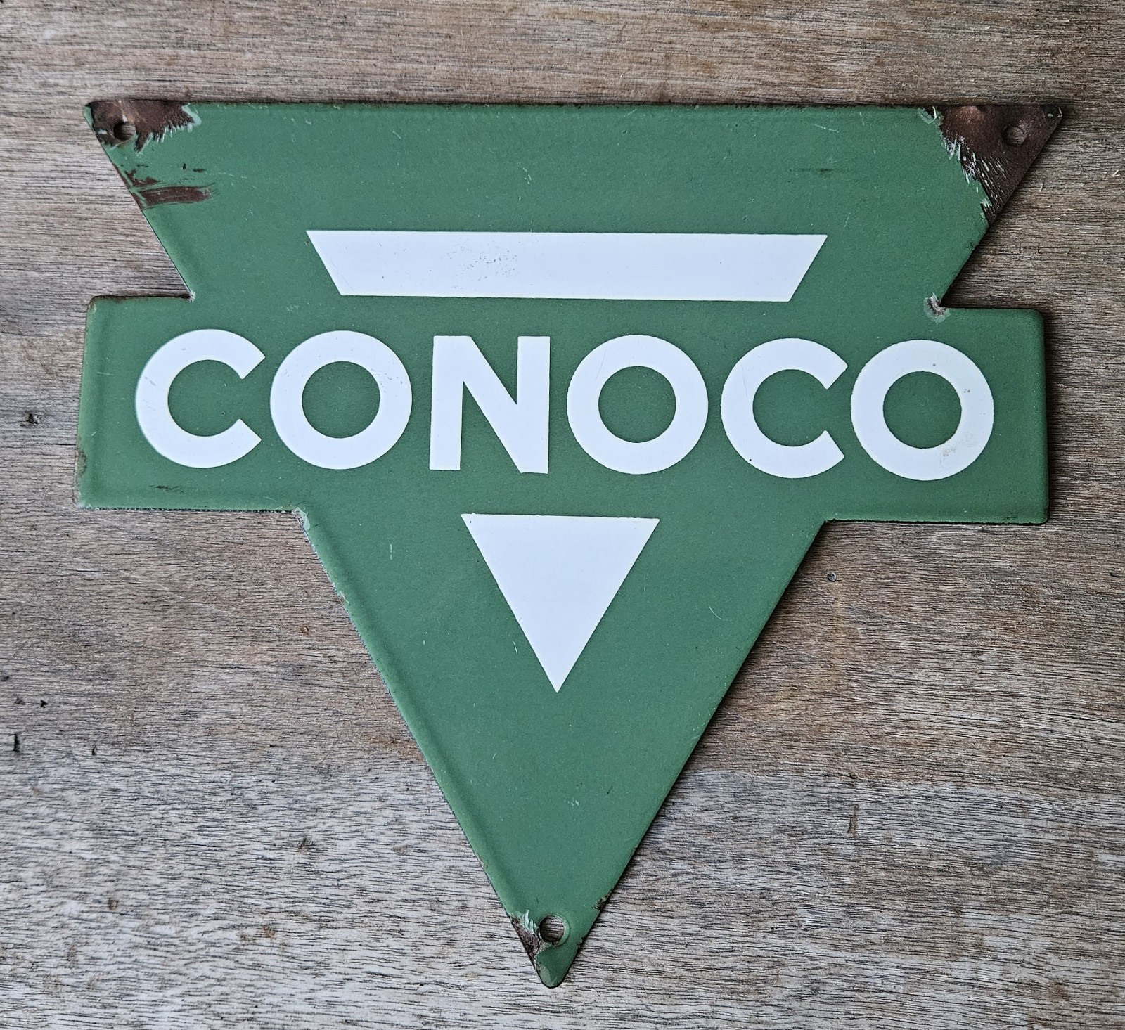 Green Conoco Single-sided Porcelain Pump Plate