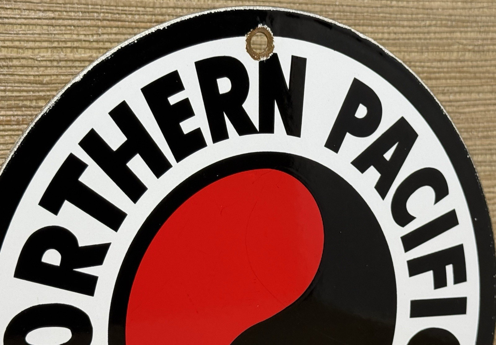 VINTAGE NORTHERN PACIFIC RAILWAY PORCELAIN SIGN GAS OIL TRAIN STATION BURLINGTON