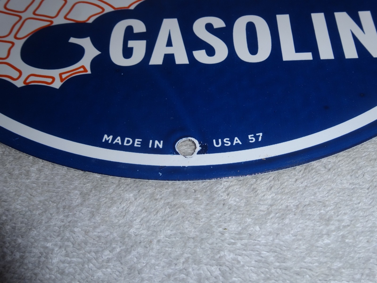VINTAGE 1957 MARINE GASOLINE EVINRUDE JOHNSON OUTBOARD BOAT MOTOR PORCELAIN SIGN