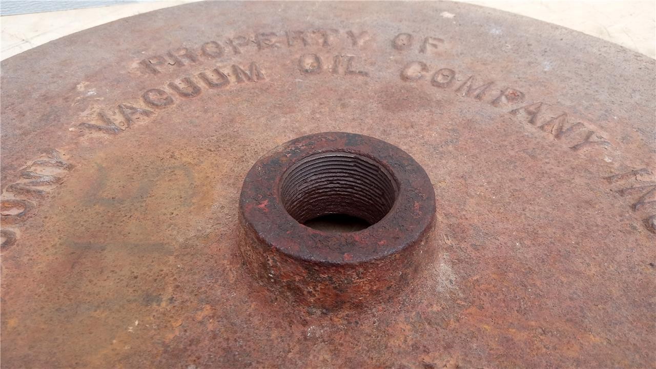 Vintage Mobil Oil Mobiloil Gargoyle Cast Iron Sign Base Socony Vacuum Oil Co Inc